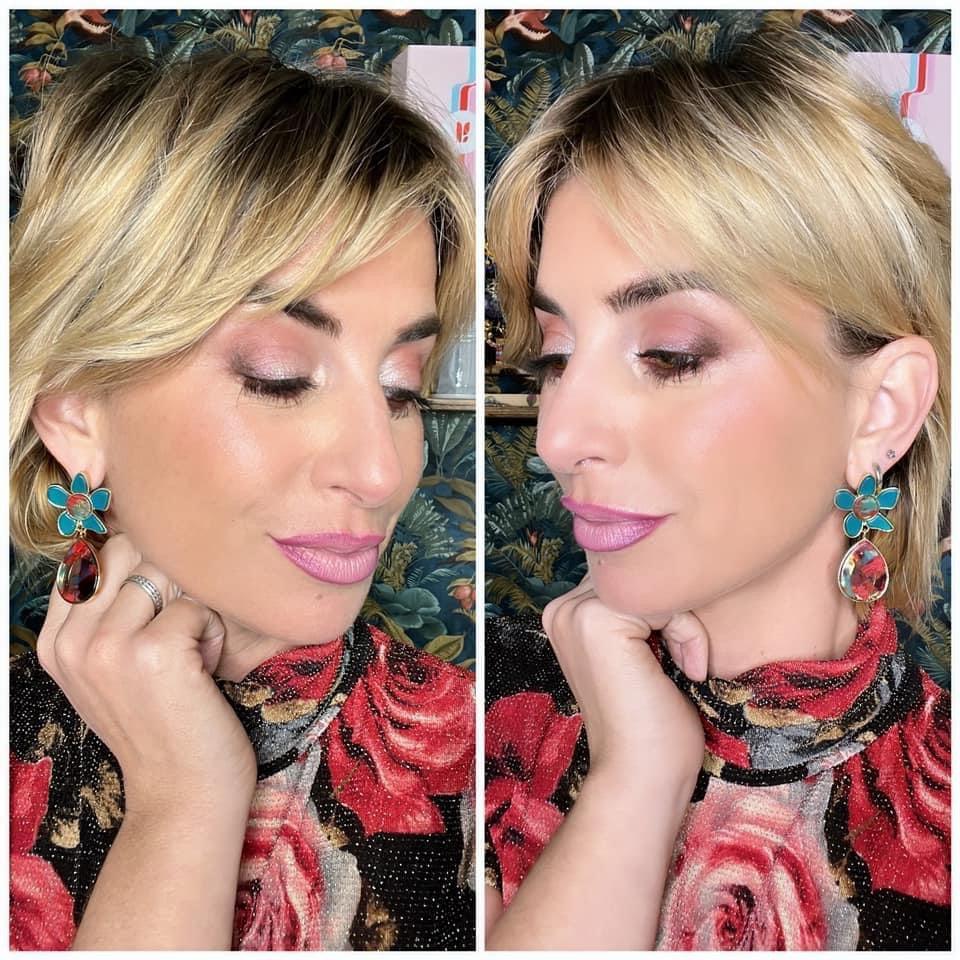 Boucles d’oreilles JANISSE fleur résine rouge turquoise - Créations Uniques