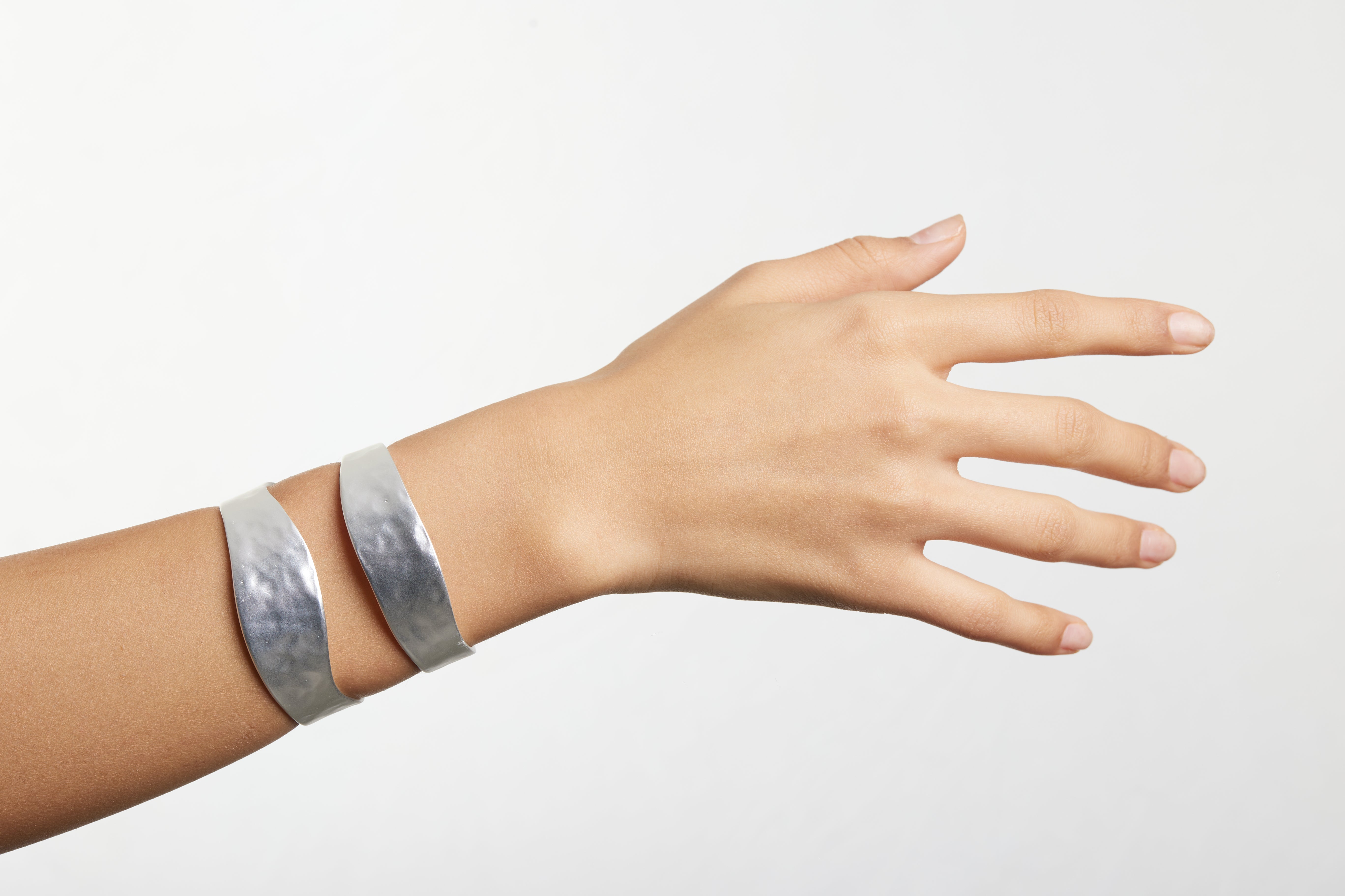 B57016 Bracelet Manchette fendue - Karine Sultan - Créations Uniques