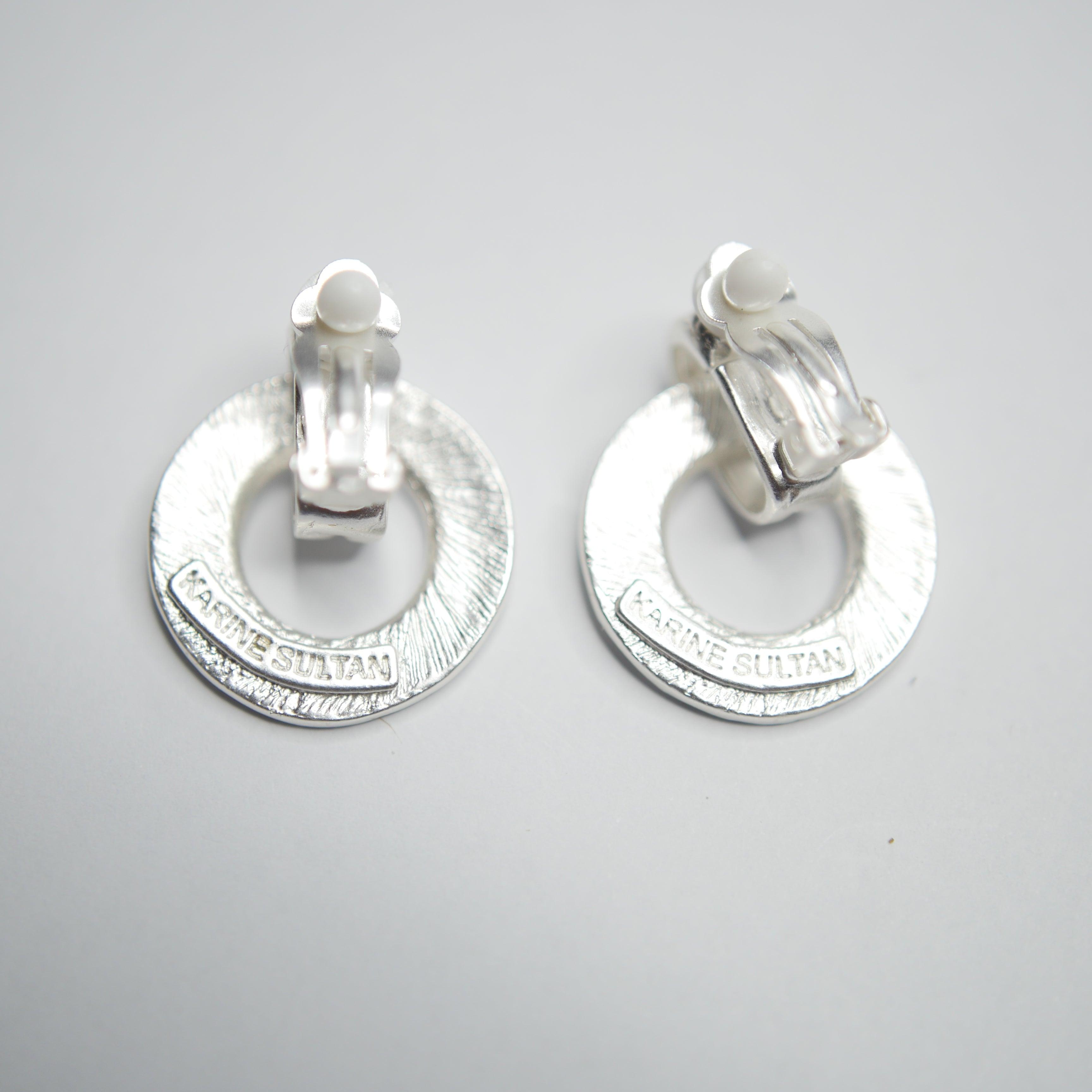 E71086 Boucles d'oreilles clips heurtoir martelé - Karine Sultan - Créations Uniques