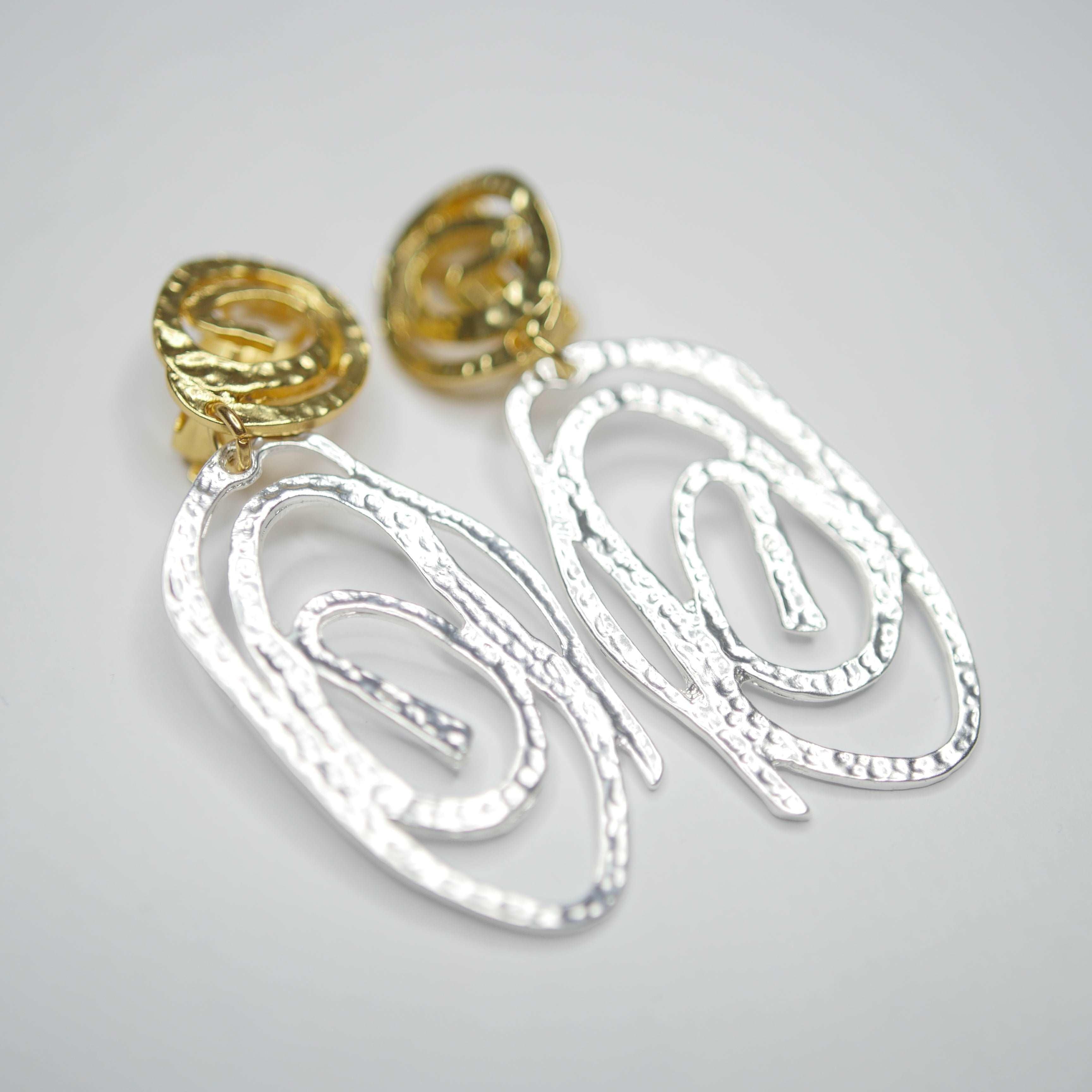 E71091 Boucles d'oreilles Métaux mixtes - Karine Sultan - Créations Uniques