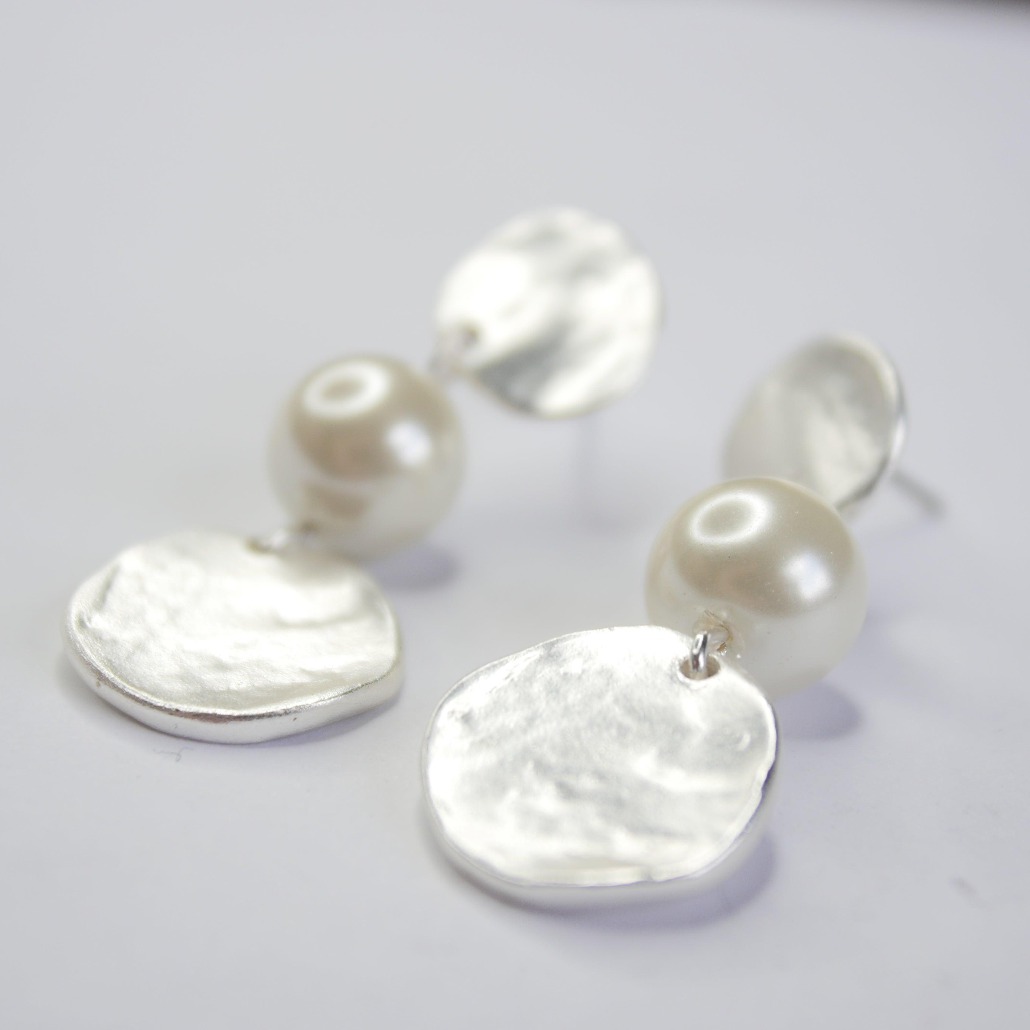 E71704 Boucles d'oreilles - Karine Sultan - Créations Uniques