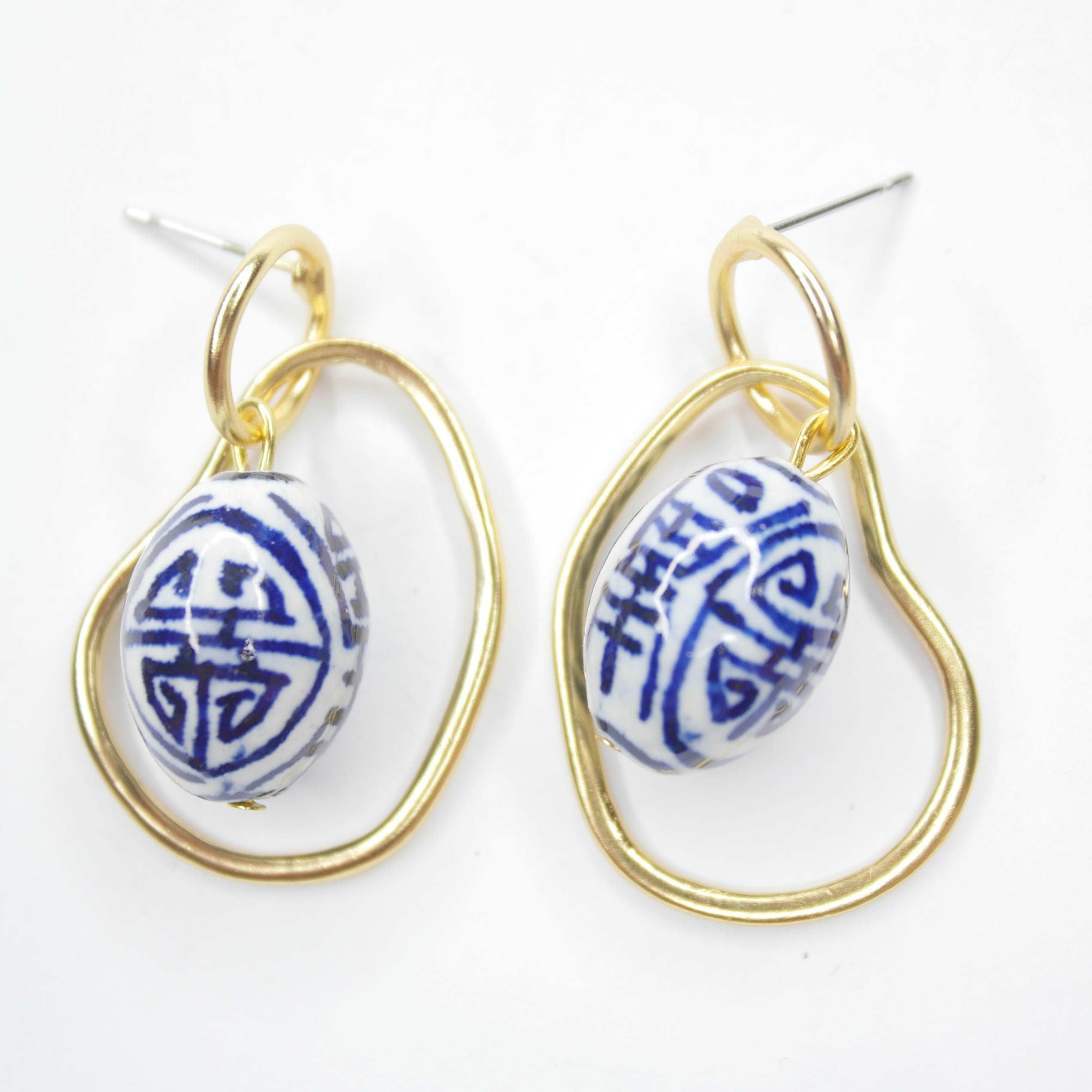 E72512 Boucles d'oreilles inspiration chinoise - Karine Sultan - Créations Uniques