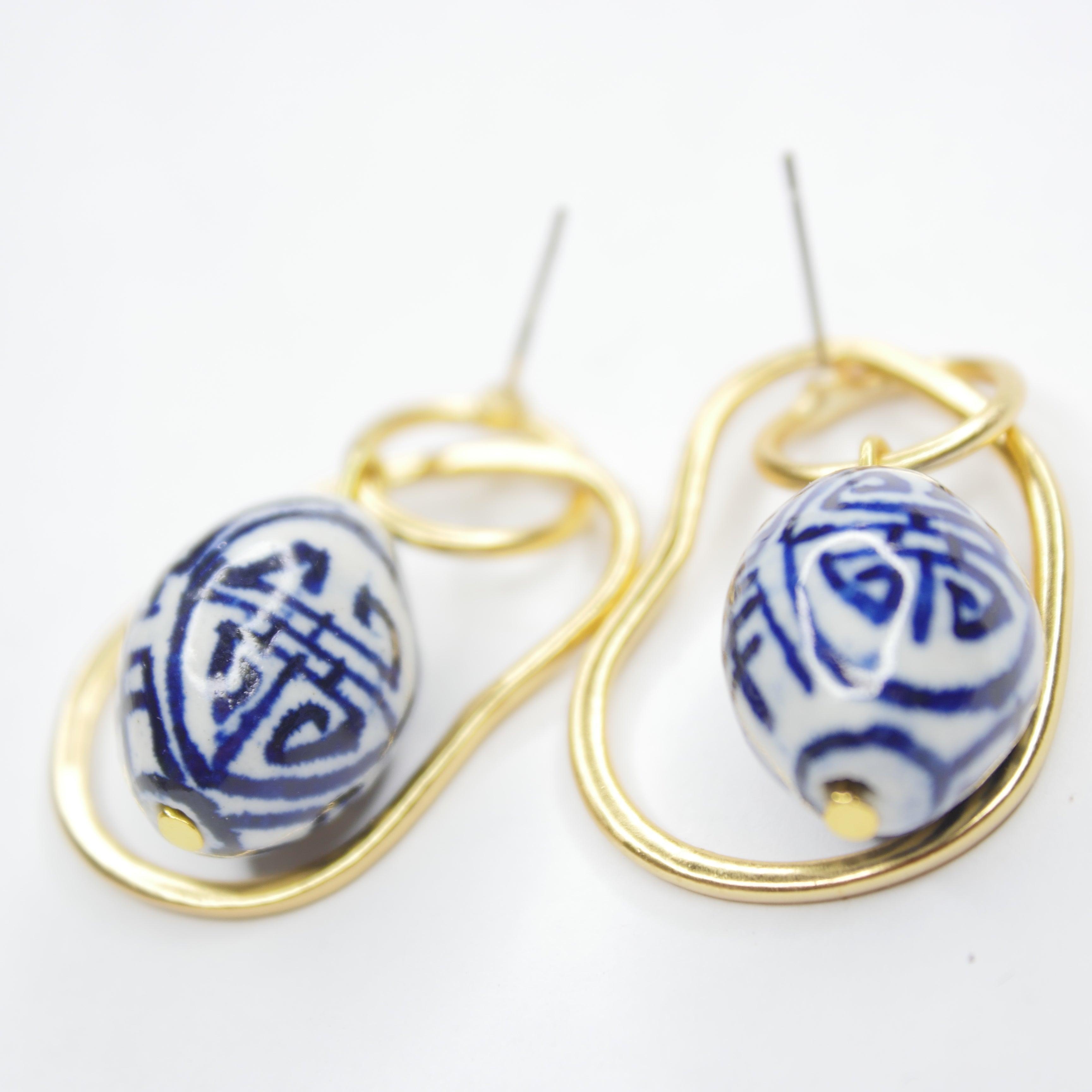 E72512 Boucles d'oreilles inspiration chinoise - Karine Sultan - Créations Uniques