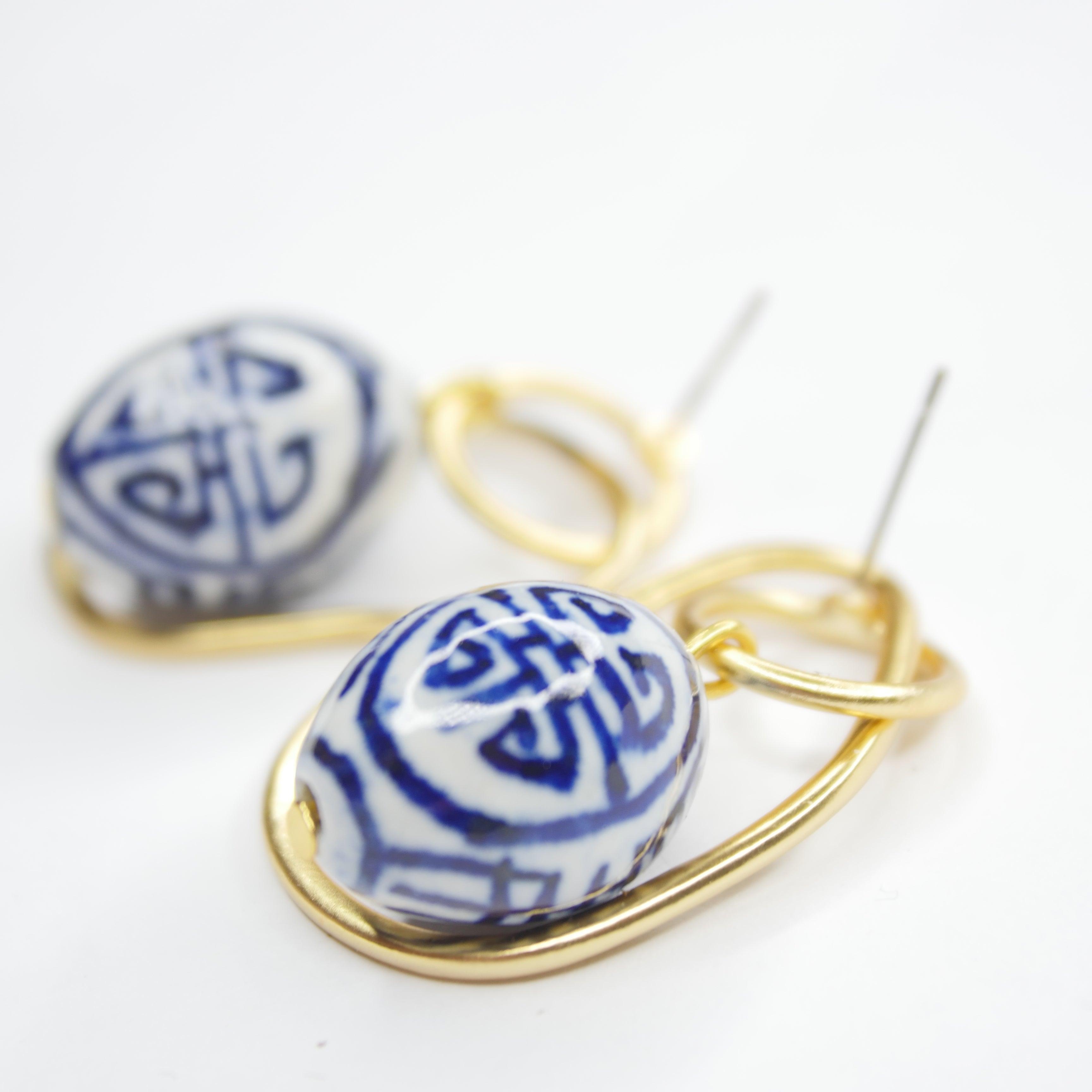 E72512 Boucles d'oreilles inspiration chinoise - Karine Sultan - Créations Uniques