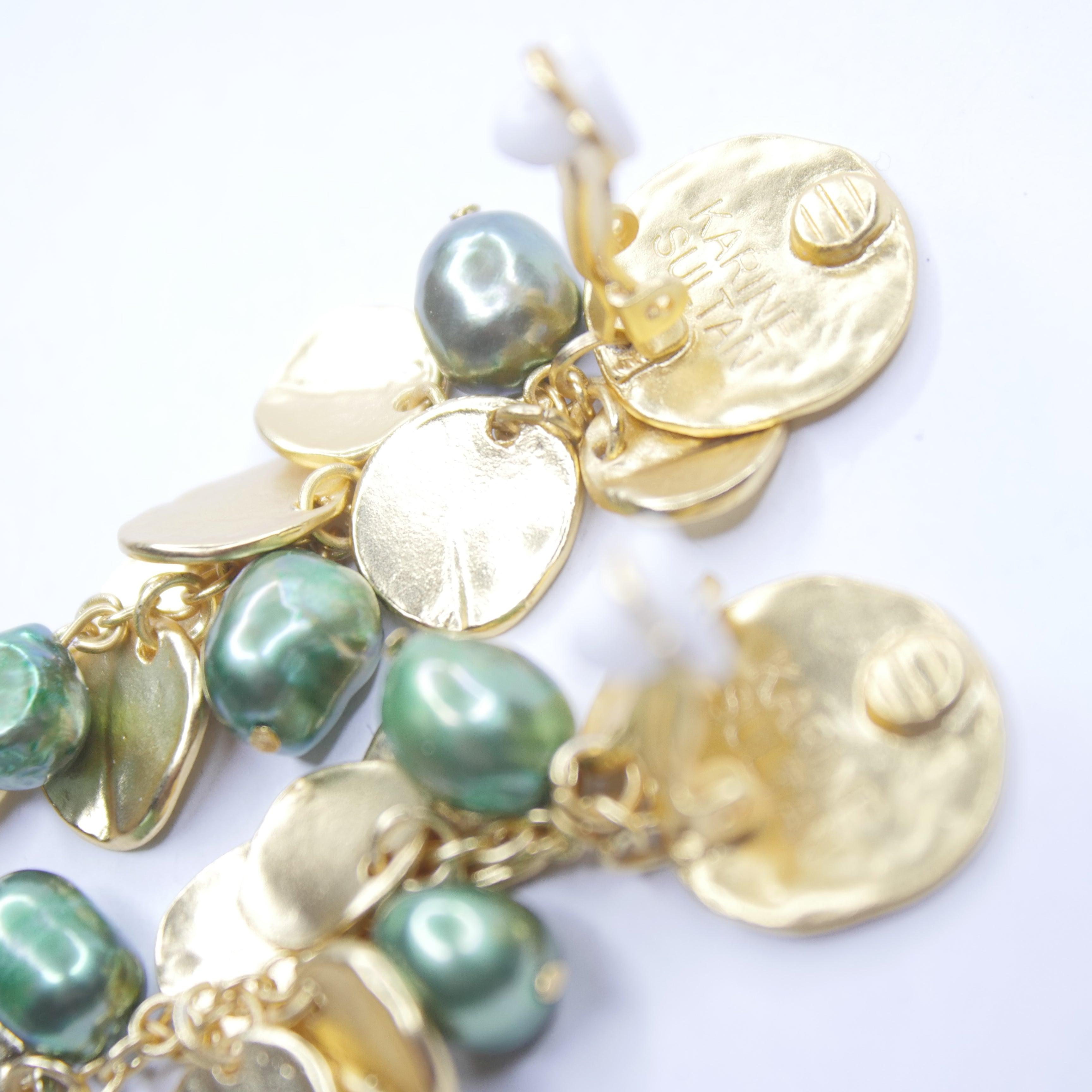 E75510 Clips grappes dorées et perles vertes - Karine Sultan - Créations Uniques