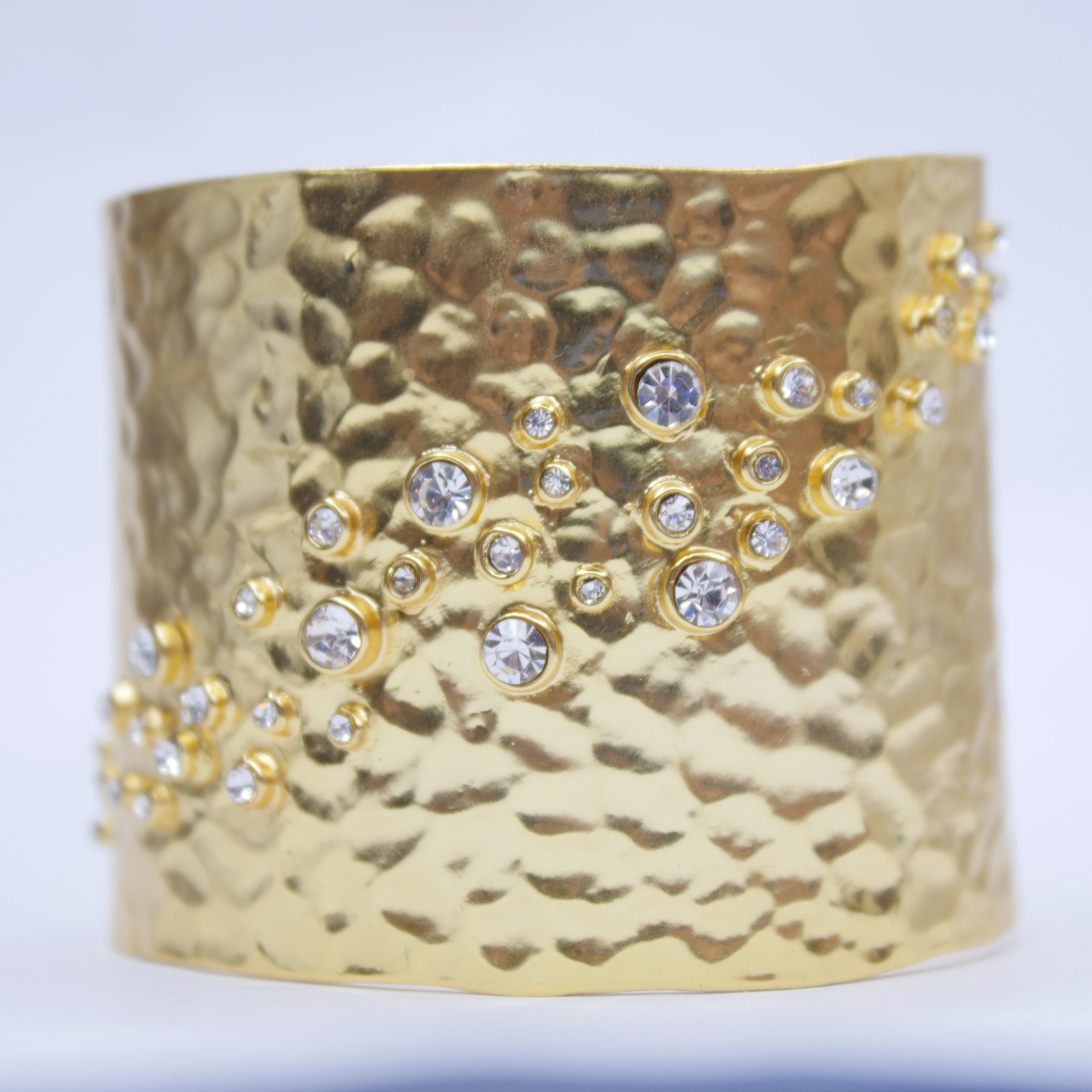 B50596 Bracelet manchette chatoyant - Karine Sultan - Créations Uniques