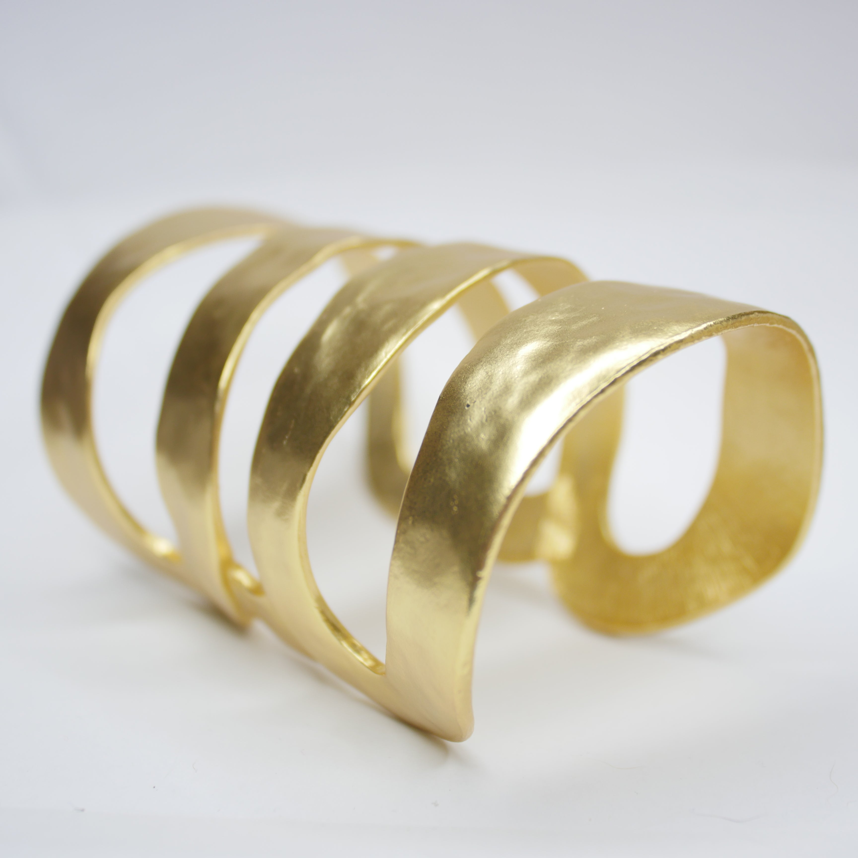 B57053 Bracelet Manchette quatre rangs - Karine Sultan - Créations Uniques