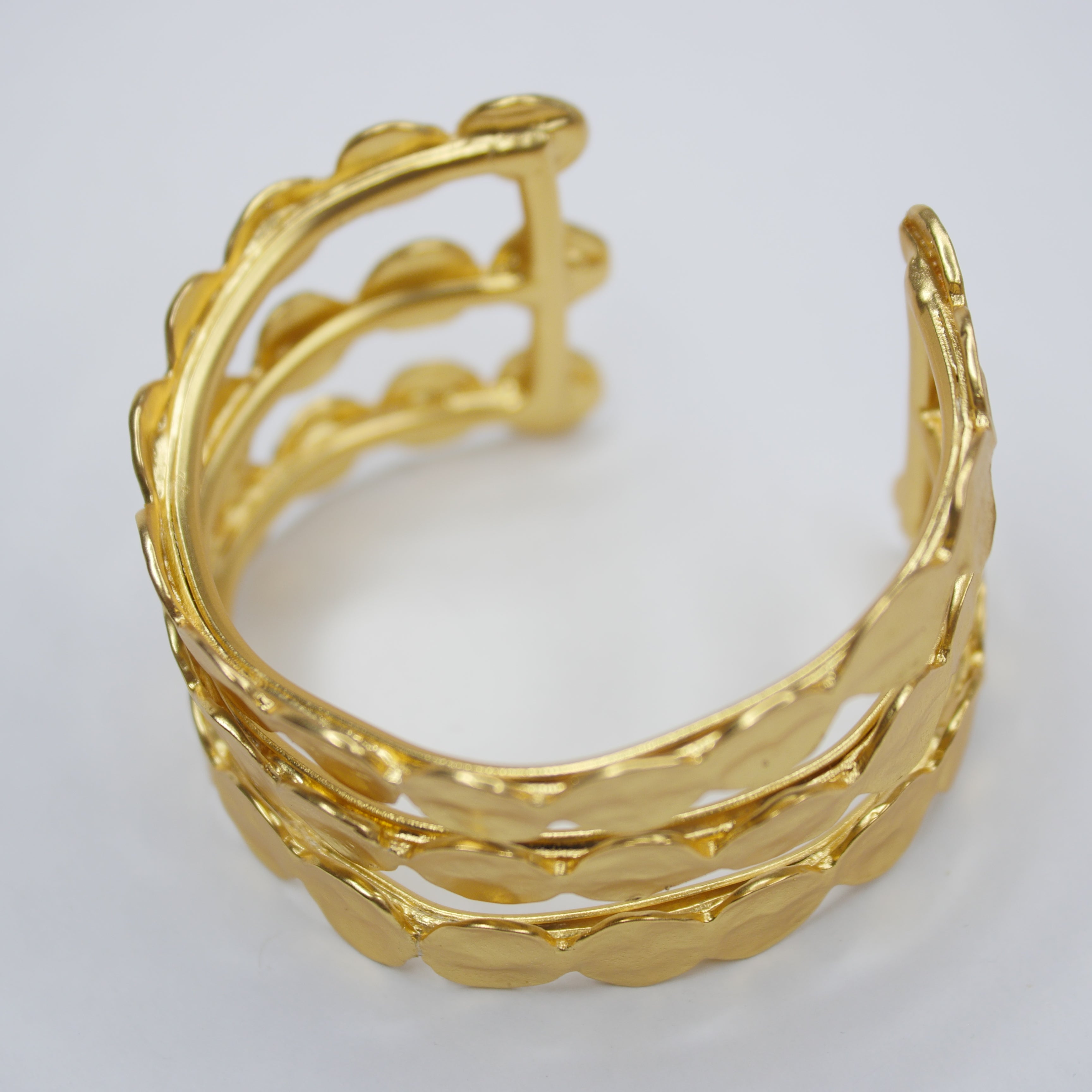 B70721 Bracelet manchette mini pièce - Karine Sultan - Créations Uniques