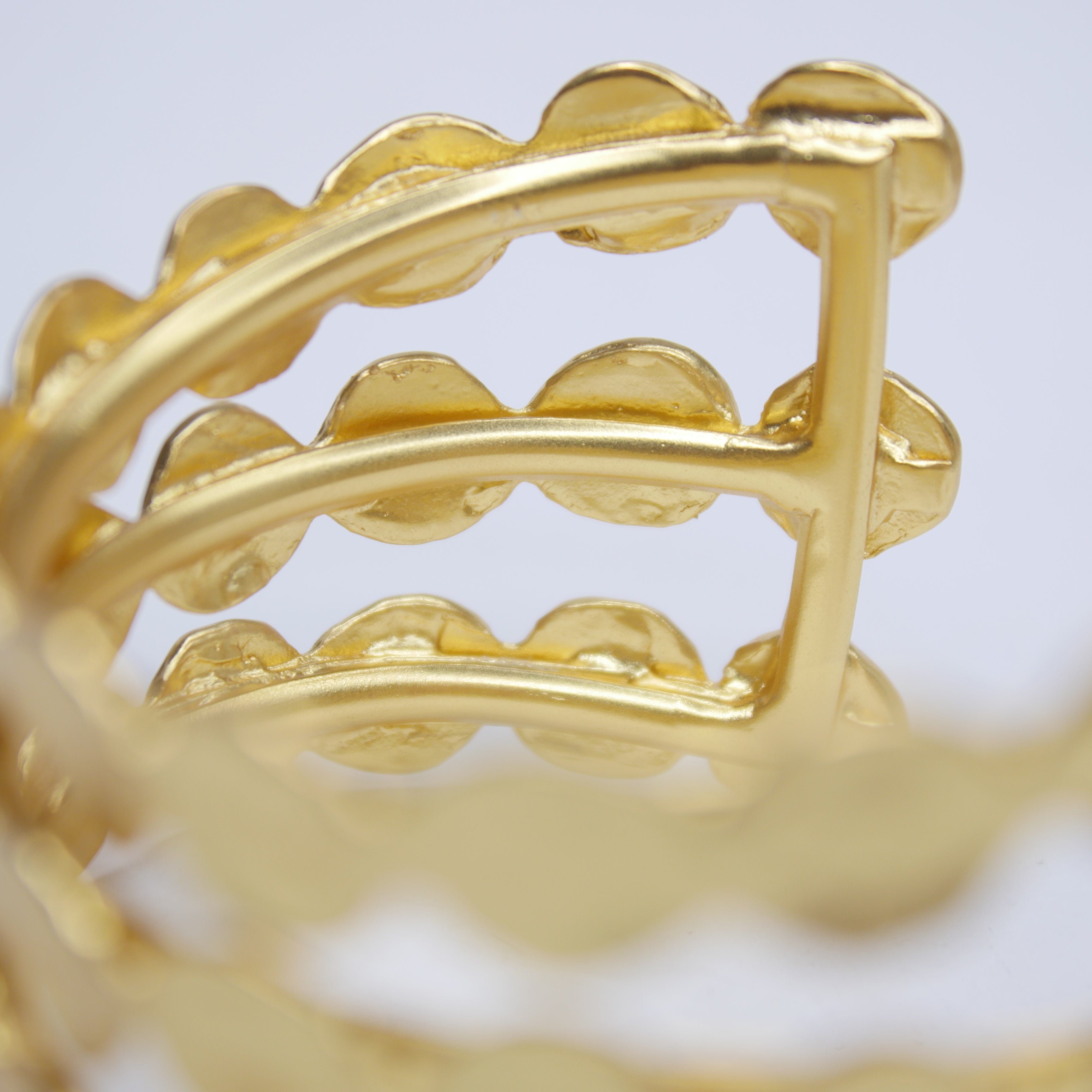 B70721 Bracelet manchette mini pièce - Karine Sultan - Créations Uniques