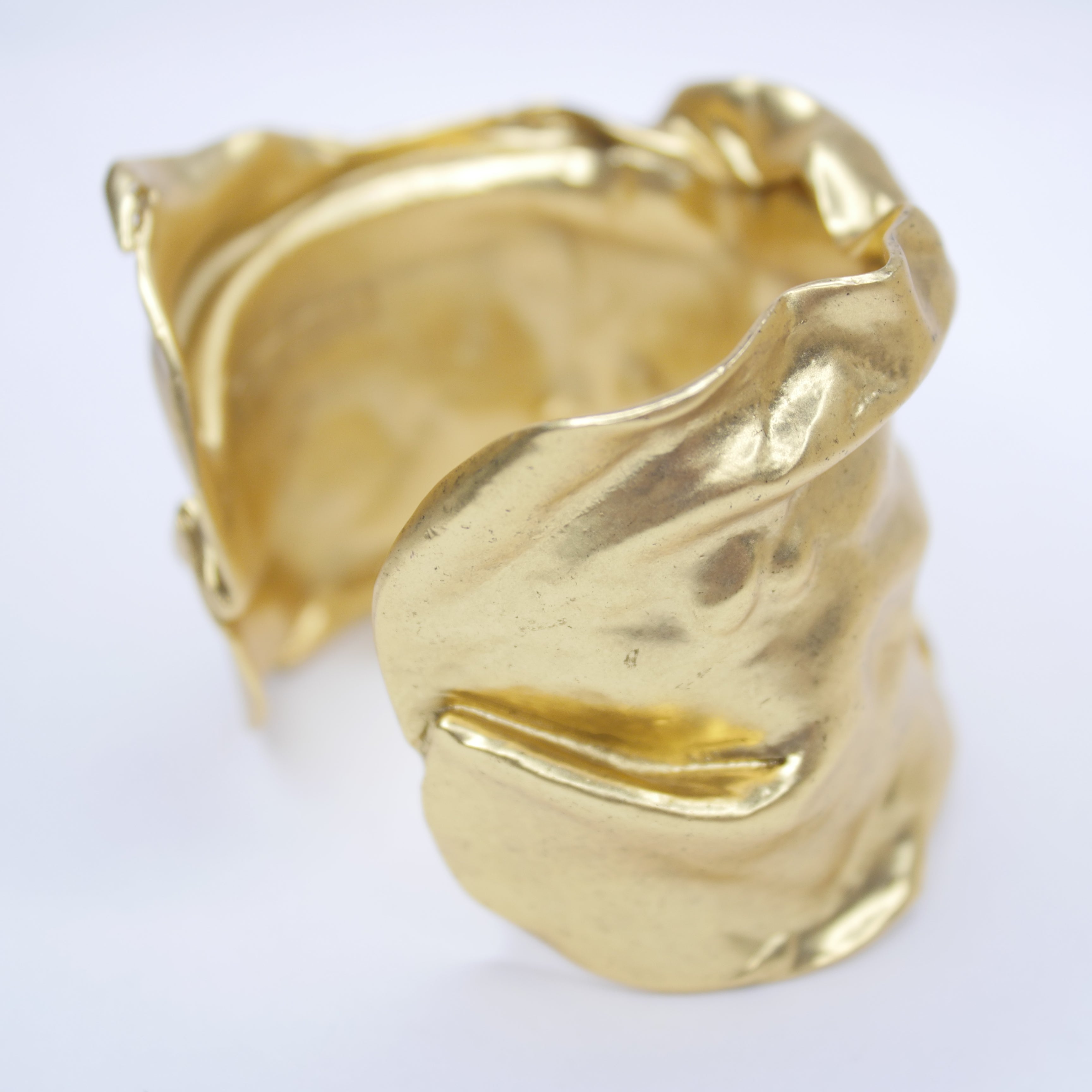 B67081 Bracelet manchette en cotte de mailles - Karine Sultan - Créations Uniques