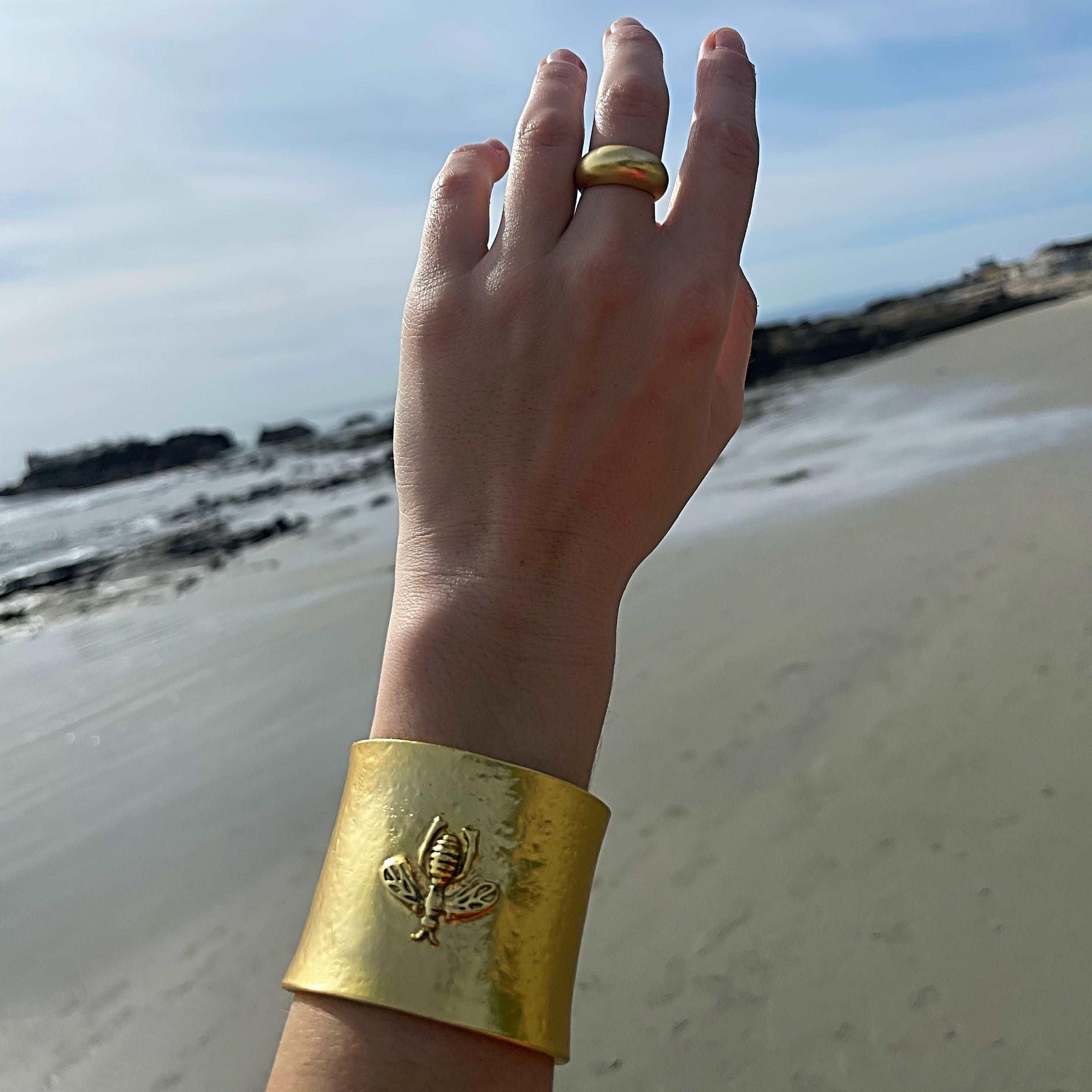 B70551 Bracelet manchette Bourdon - Karine Sultan - Créations Uniques