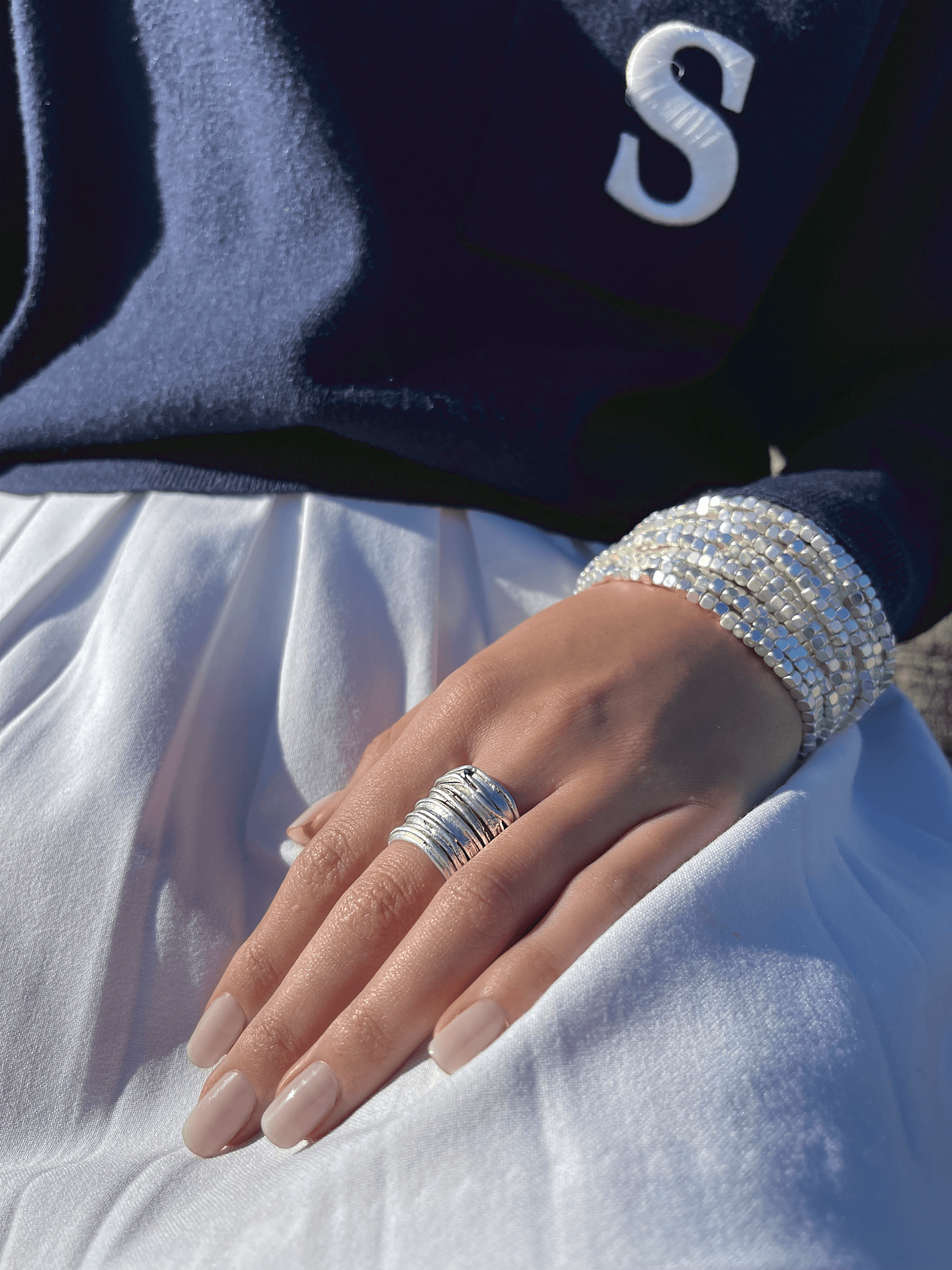 R66602 Bague Ruban Brossé - Karine Sultan - Créations Uniques