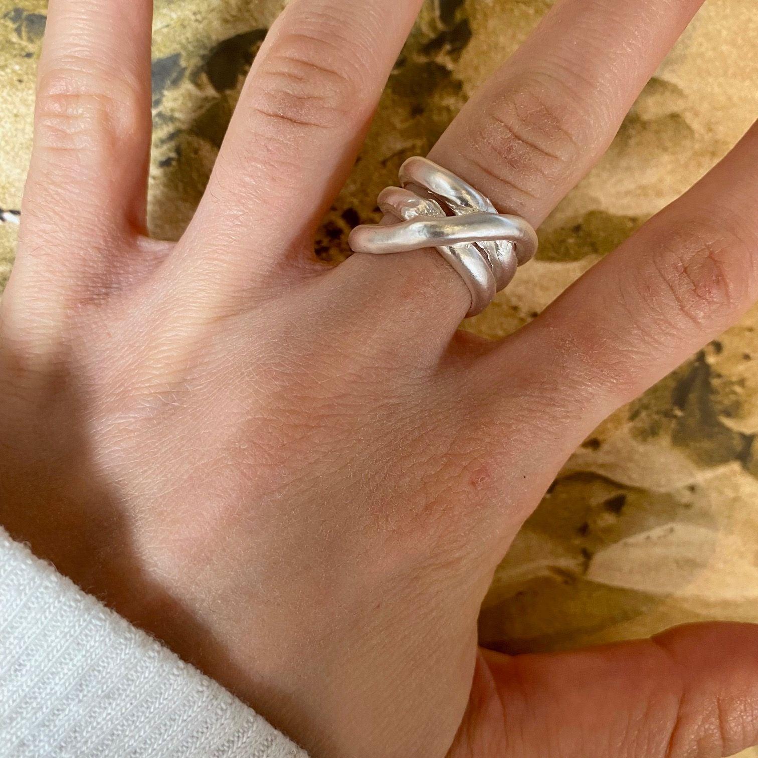 R71026 Bague rayures superposées - Karine Sultan - Créations Uniques