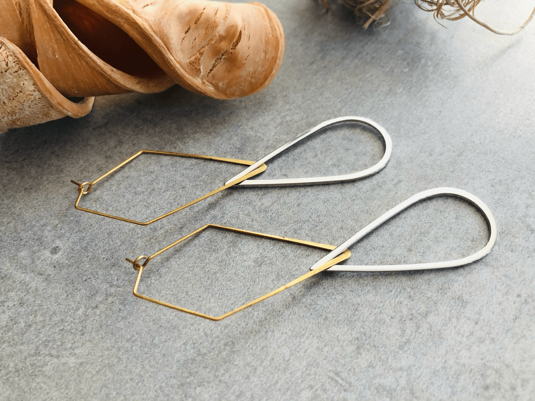 Boucles d’oreilles ROMANE stylées et géométriques - Créations Uniques - Créations Uniques