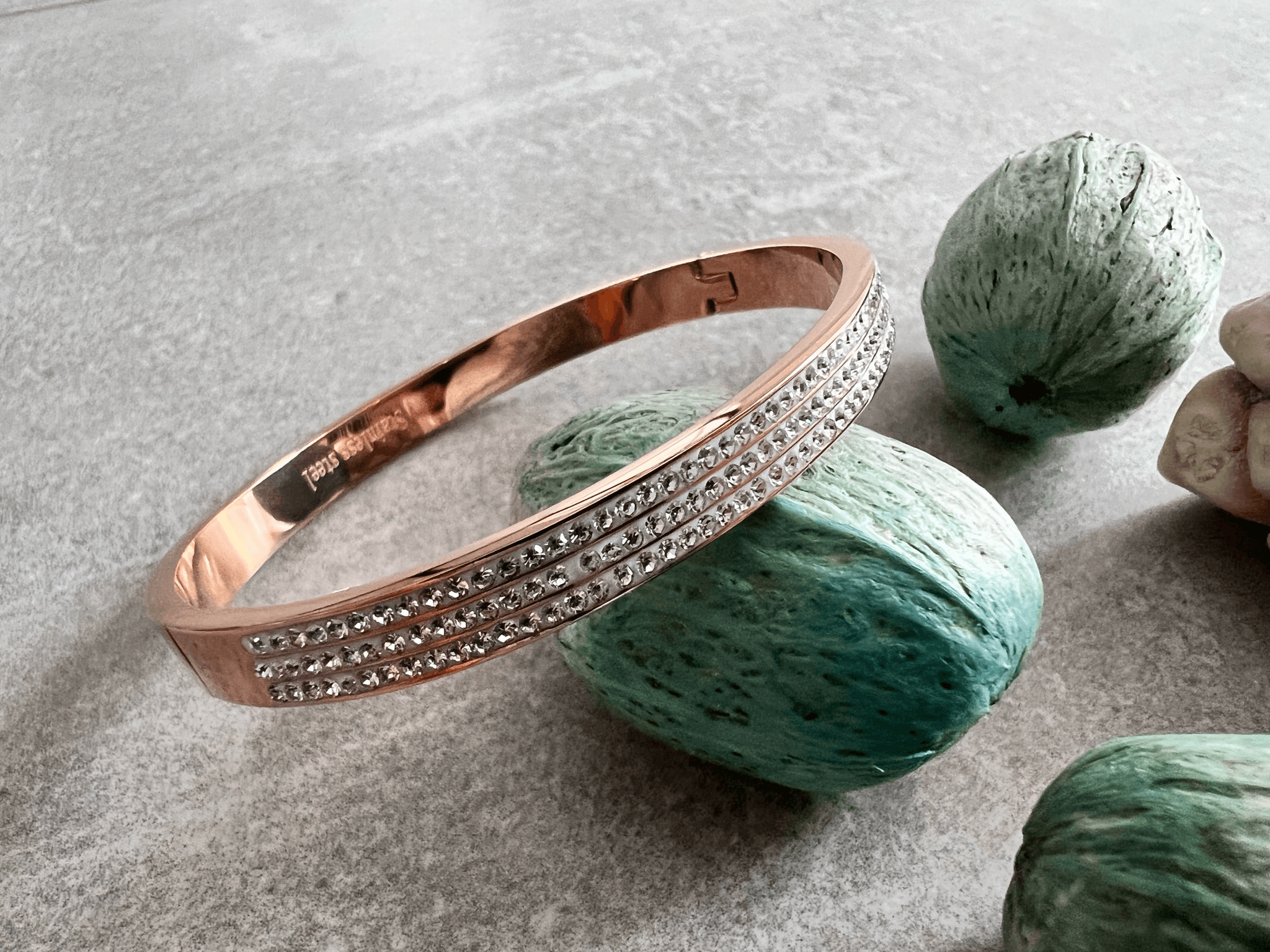 Bracelet JOHANNIE - Créations Uniques