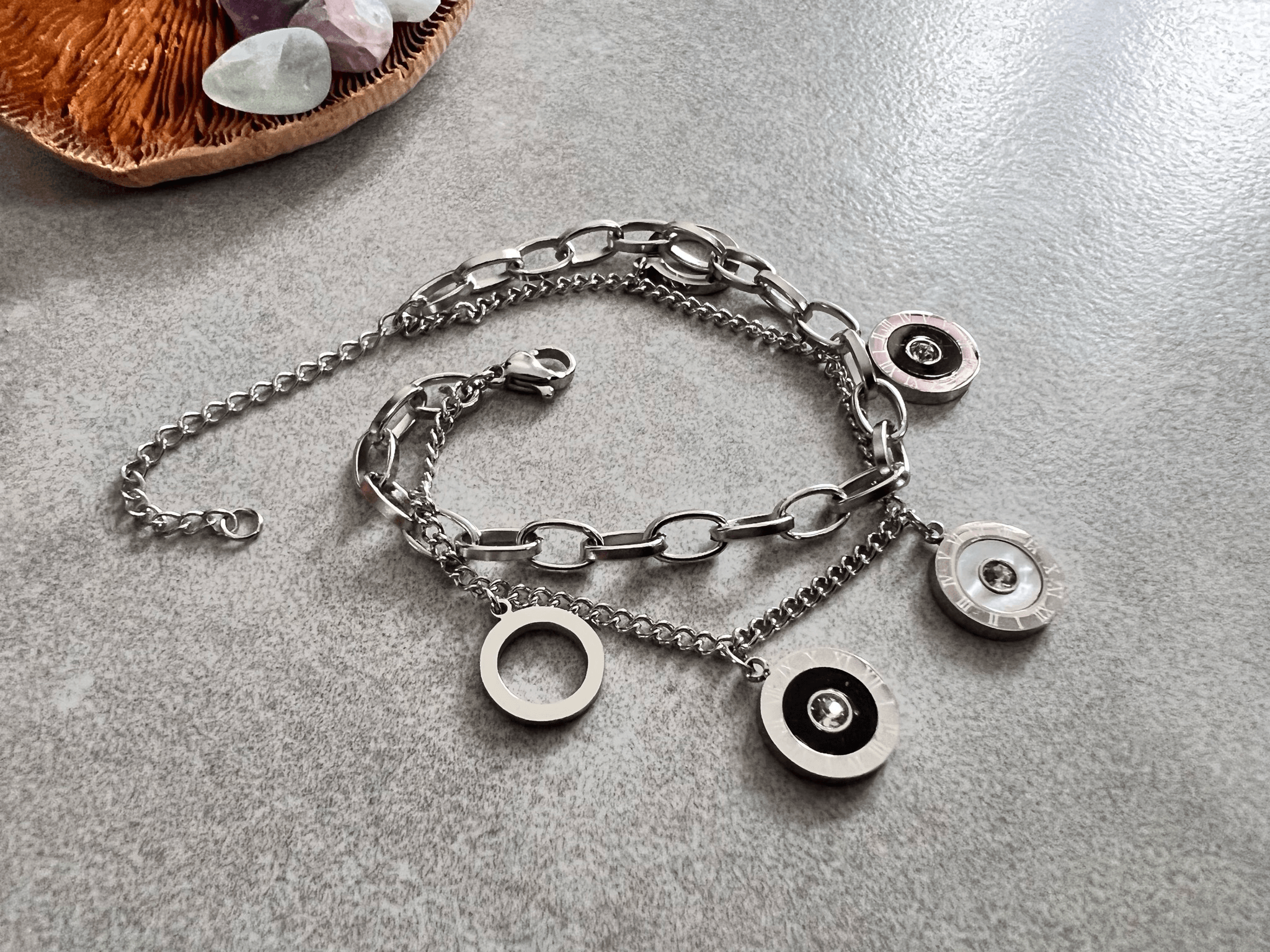 Bracelet argenté VIVIANNE chiffres romains - Créations Uniques