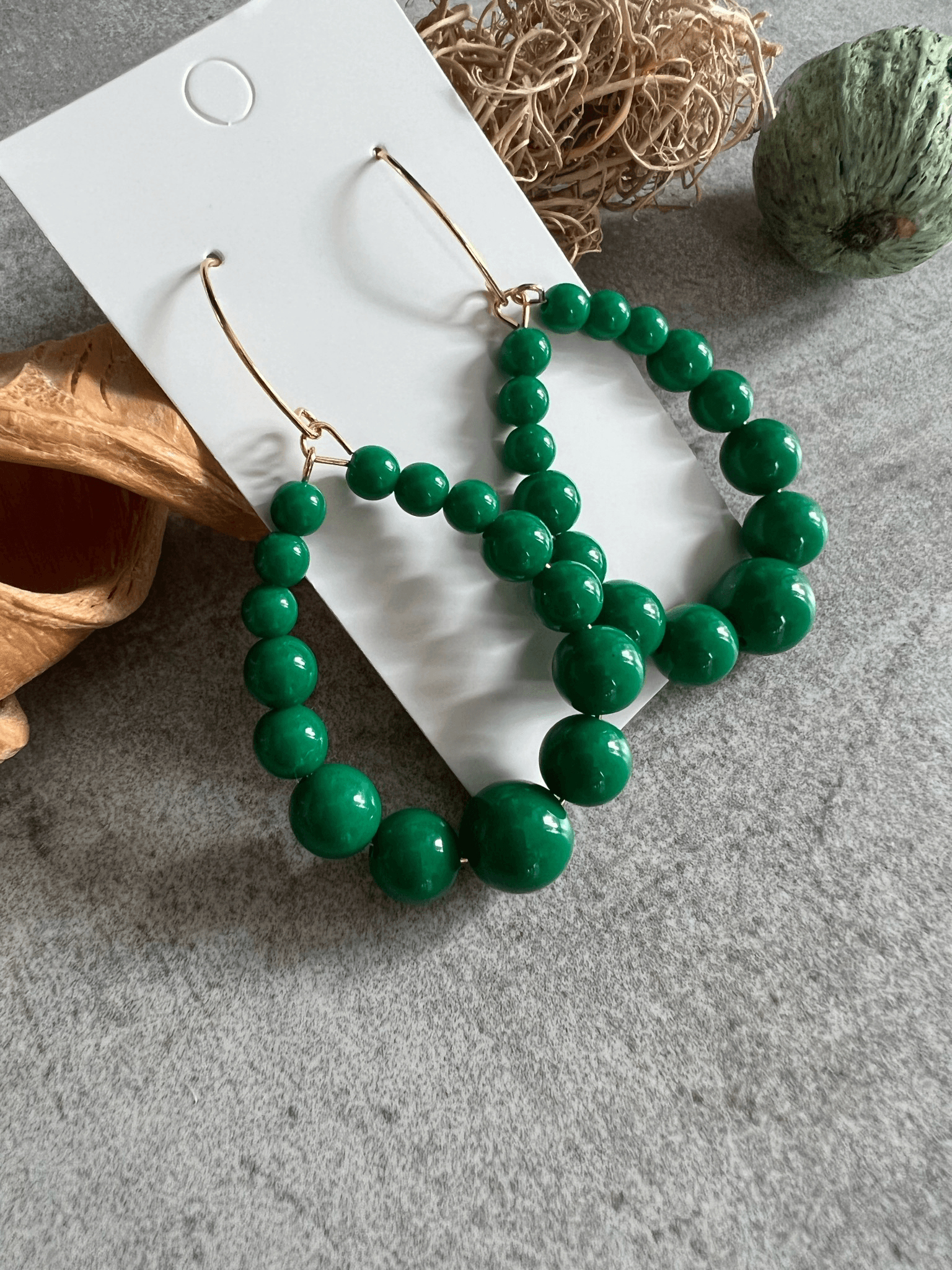 Boucles d'oreilles JANE perles vertes - Créations Uniques - Créations Uniques