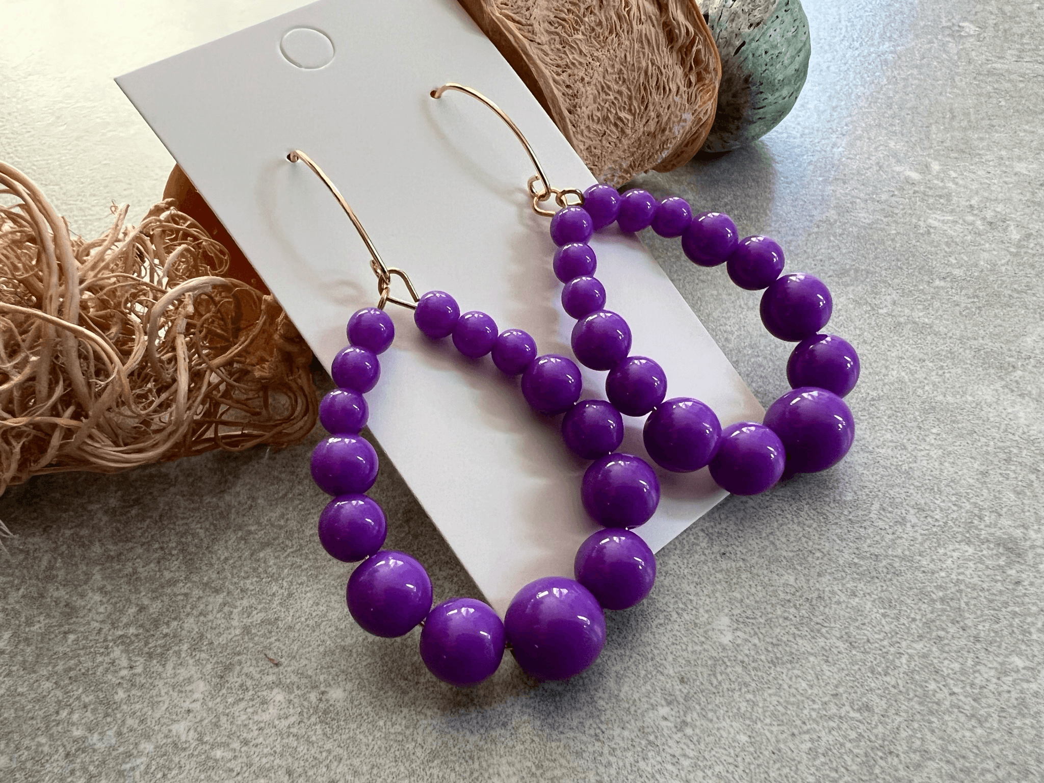 Boucles d’oreilles JANE perles violettes - Créations Uniques - Créations Uniques