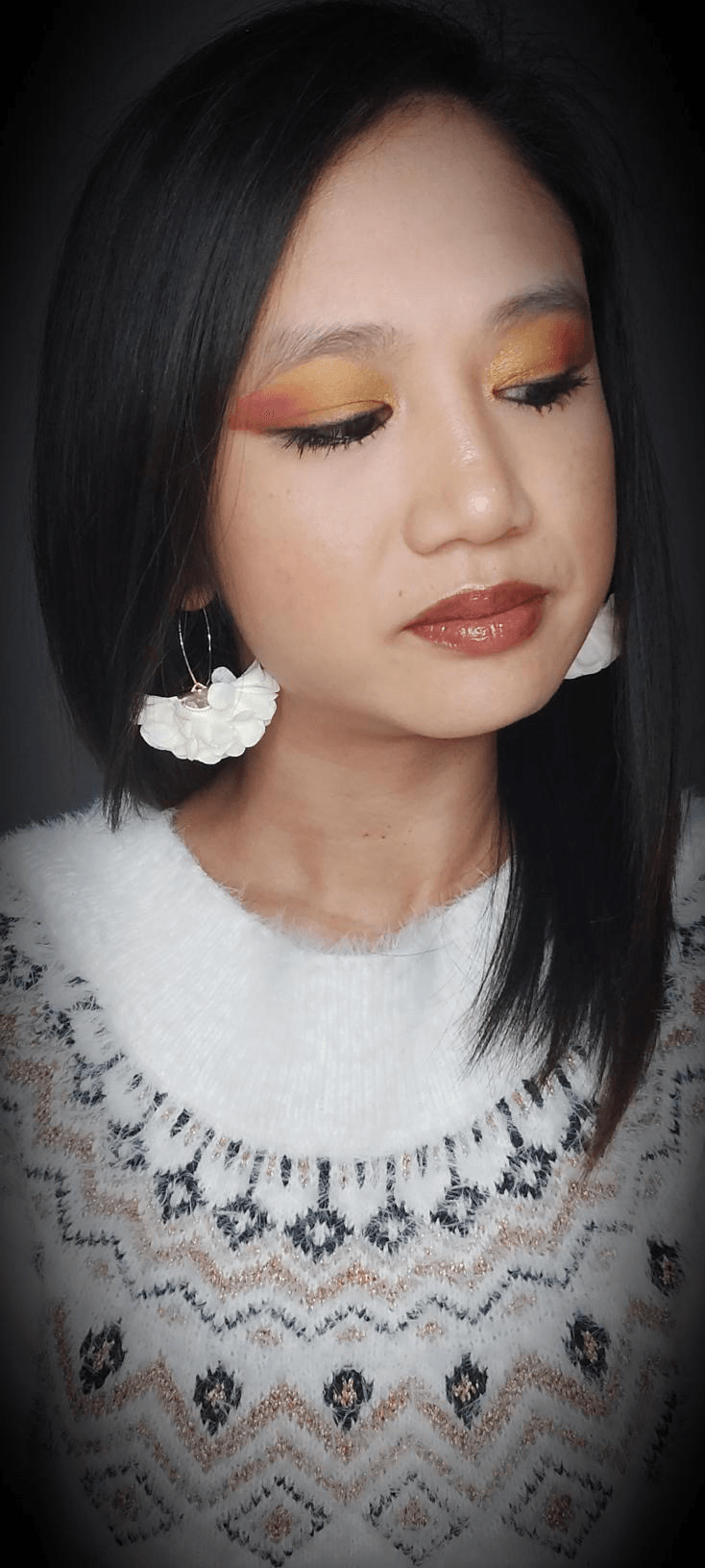 Boucles d’oreilles JILL fleurs blanches pampilles tissu anneaux ovales - Créations Uniques - Créations Uniques