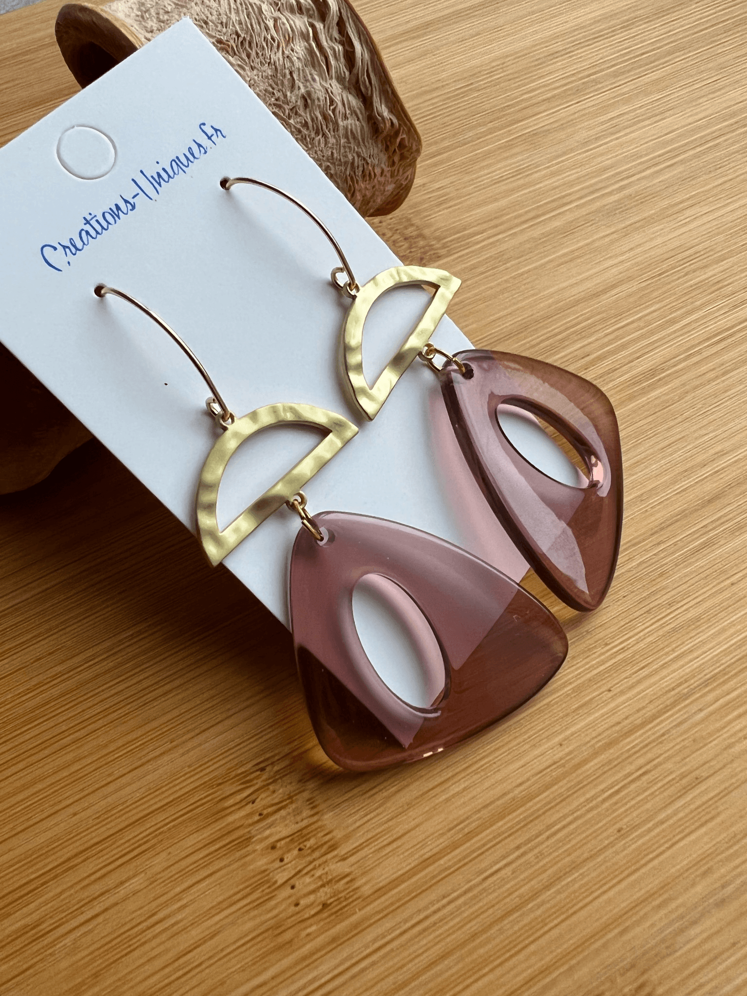 Boucles d’oreilles TALI triangles résine - Créations Uniques - Créations Uniques