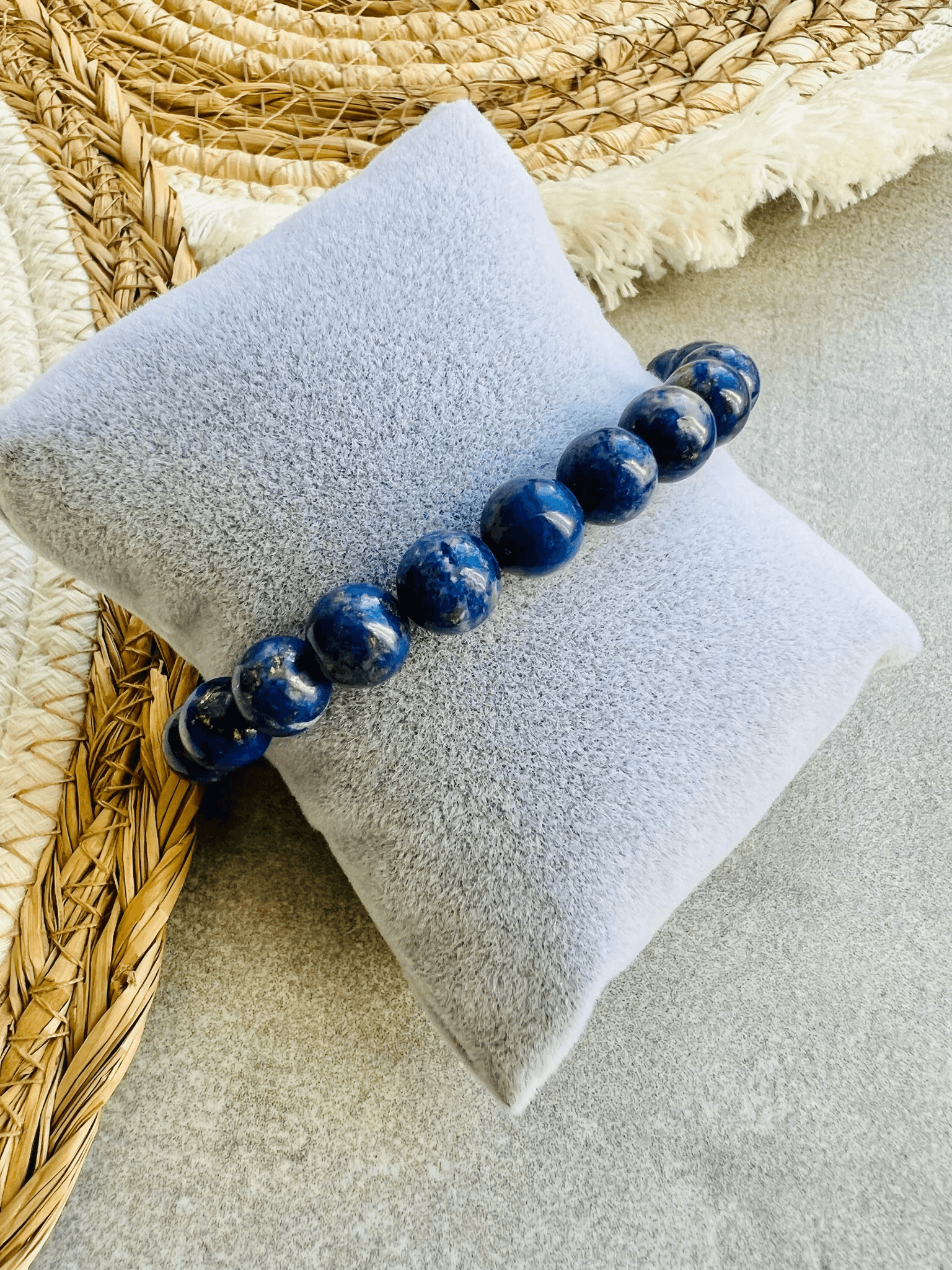 Bracelet VICTORIA - Perles minérales Lapis - Créations Uniques