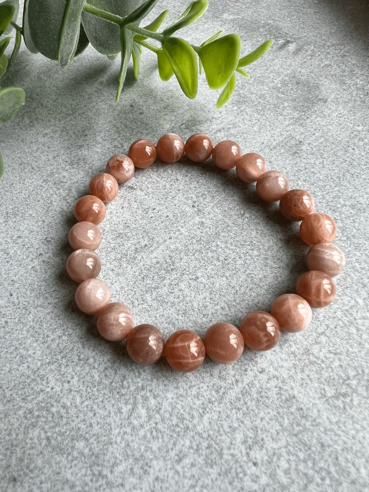 Bracelet PALAWAN - Perles minérales Pierre de lune rose. - Créations Uniques