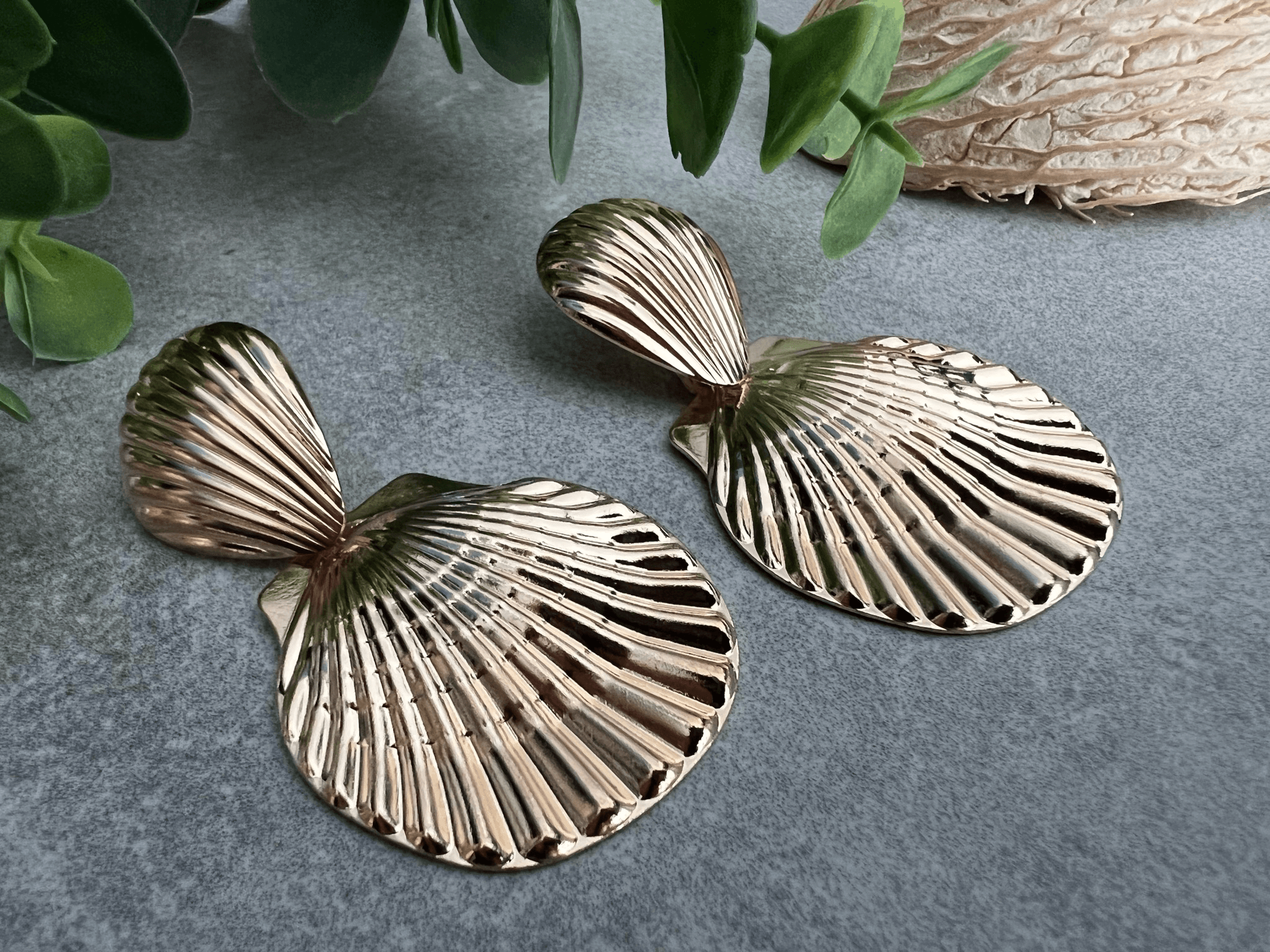 Boucles d’oreilles ILONA coquillages dorés bohème - Créations Uniques