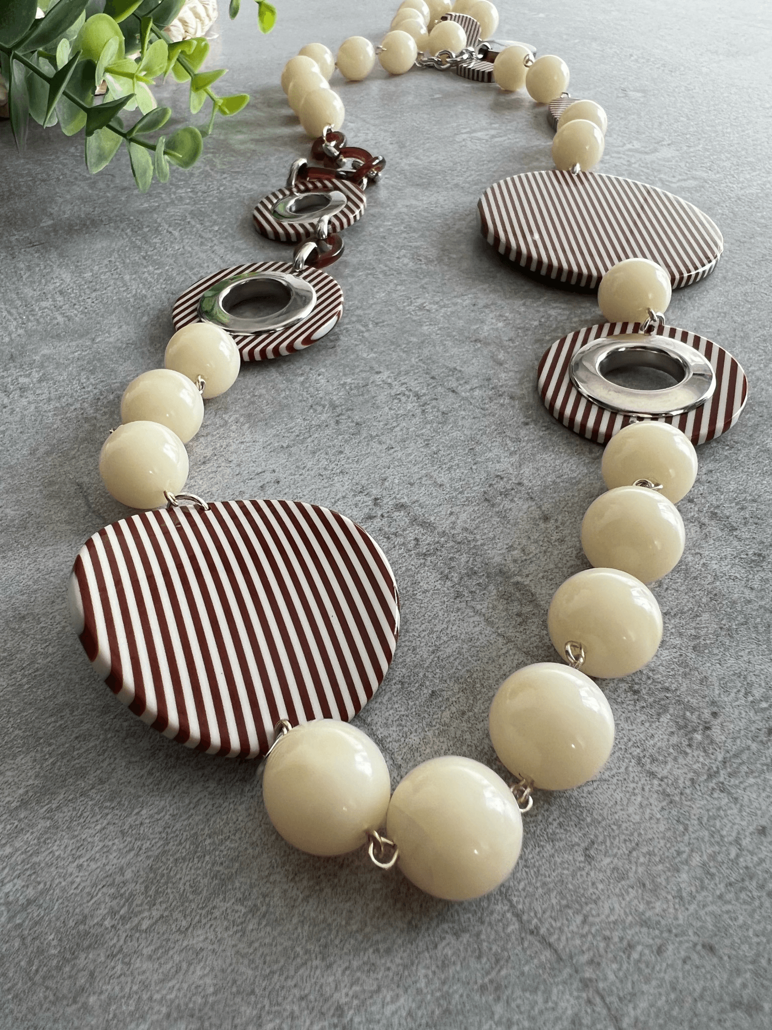 Collier Francine BRAMLI original et asymétrique - Pièce de créateur - Créations Uniques