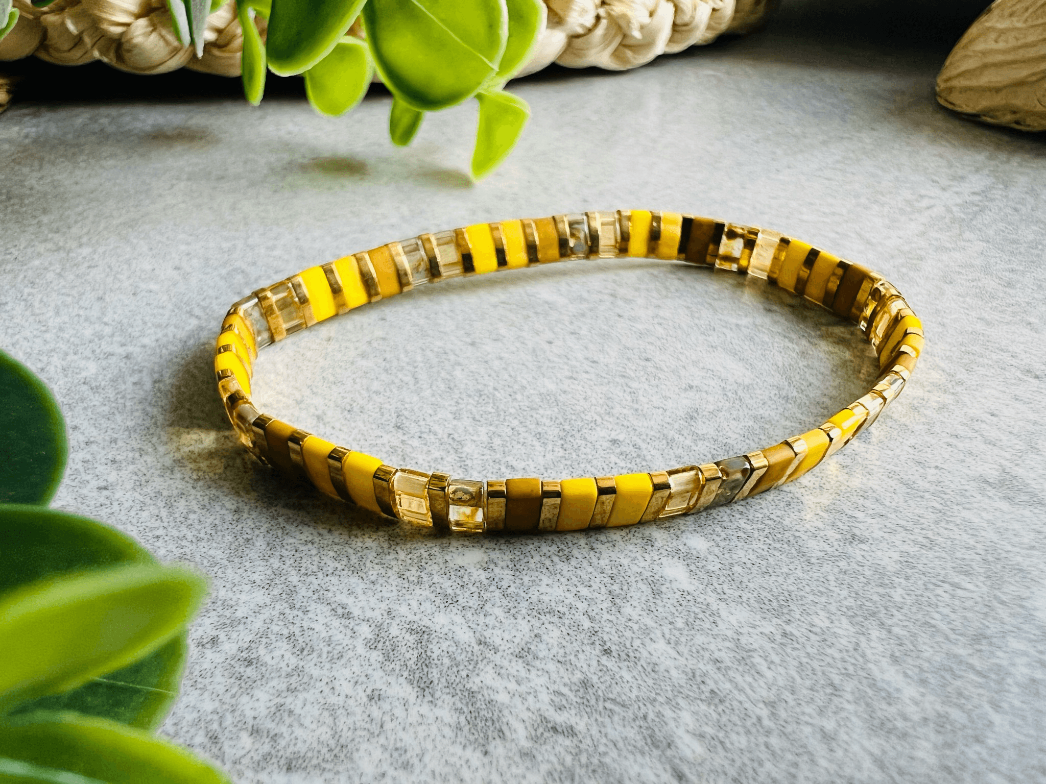 Bracelet MADRID perles jaunes inspiration soleil - Créations Uniques