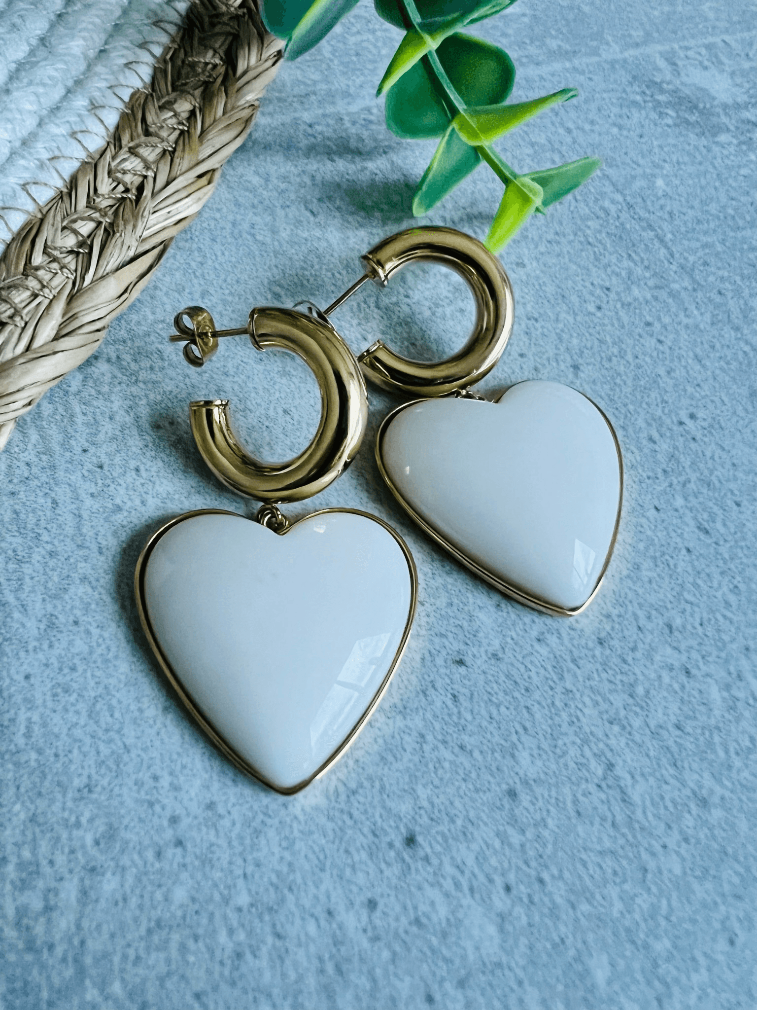 Boucles d’oreilles ADDISON Cœurs crème blanc cassé - Créations Uniques