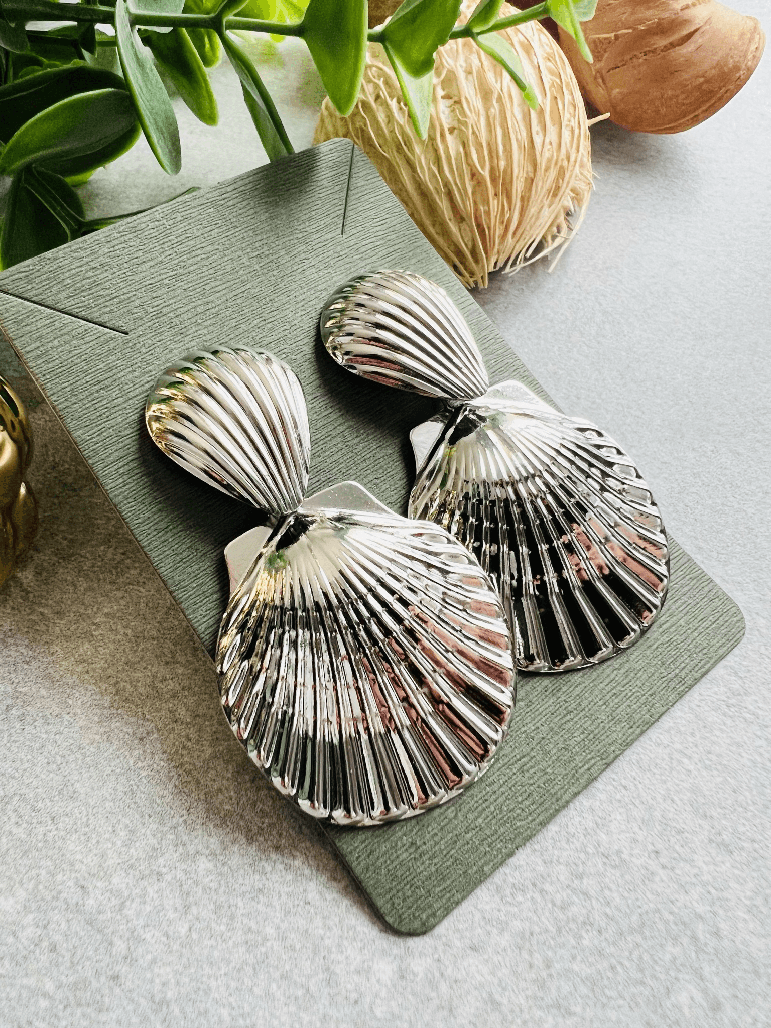 Boucles d’oreilles ILONA coquillages argentés - Créations Uniques