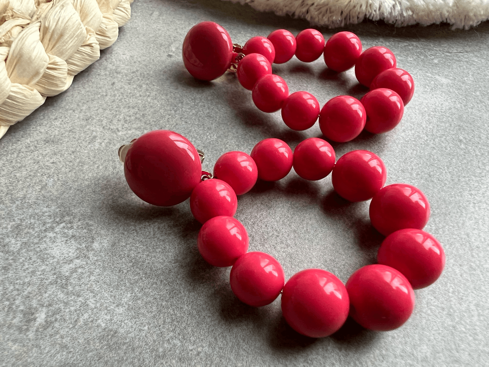 Clips FRANÇOISE perles rose fuchsia - création Francine Bramli - Créations Uniques