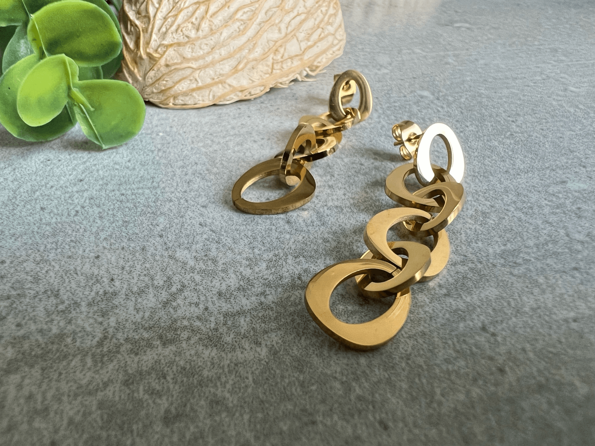 Boucles d’oreilles ANISSA maillons dorés - Créations Uniques