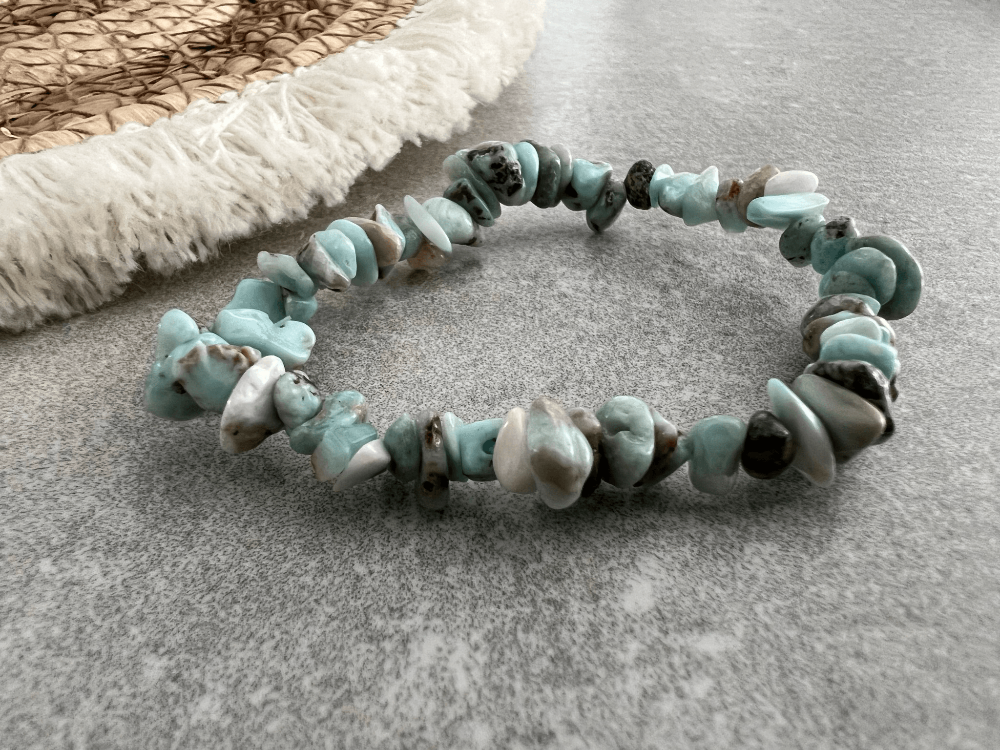 Bracelet ATACAMA - perles minérales Larimar - Créations Uniques