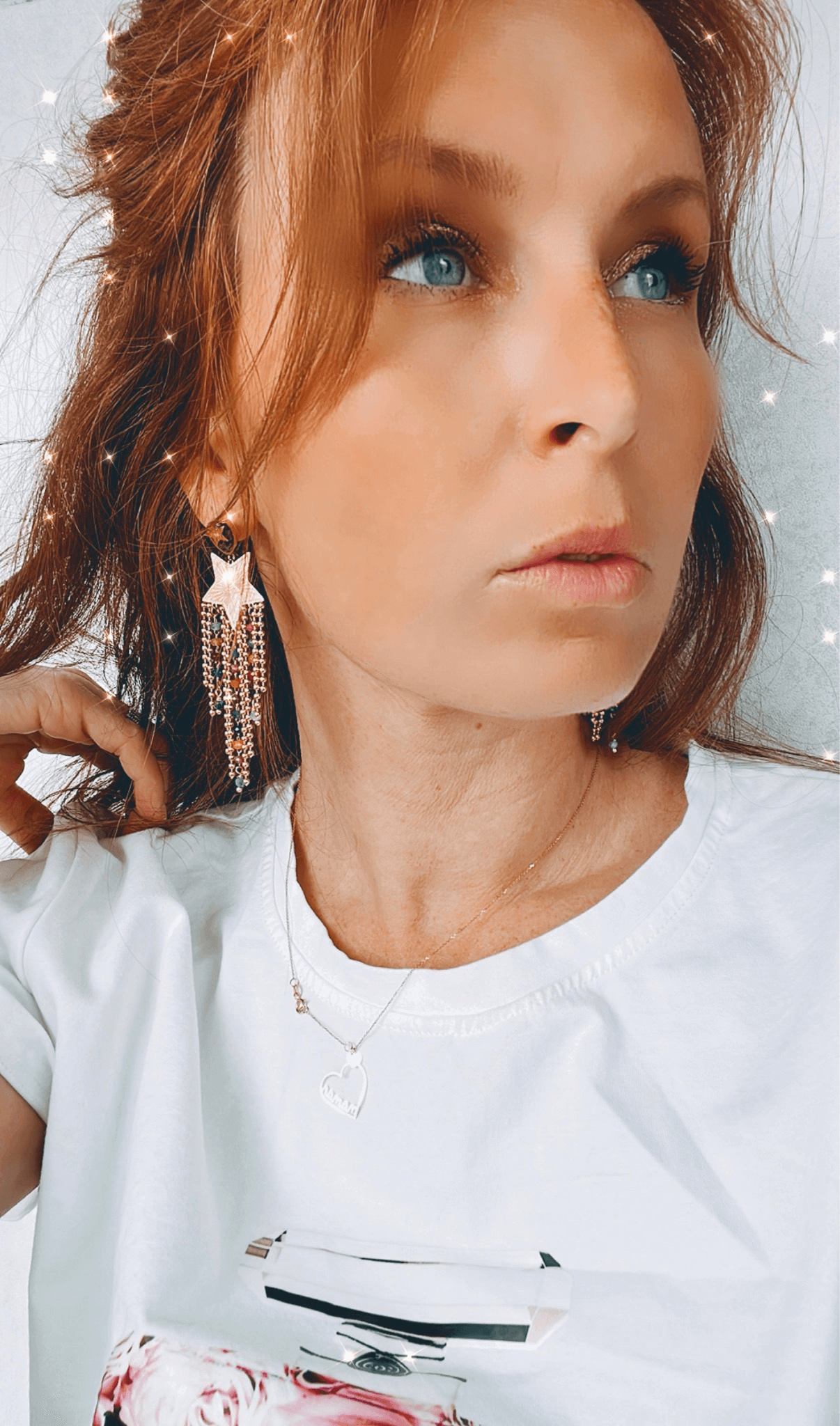 Boucles d’oreilles REGGIE étoiles dorées et perles multicolores - Créations Uniques