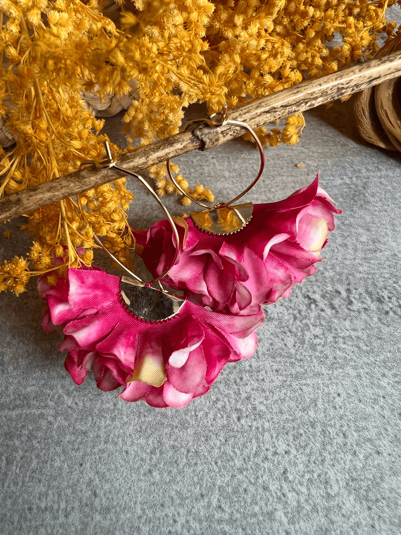 Boucles d’oreilles PAULETTE fleurs roses - Créations Uniques