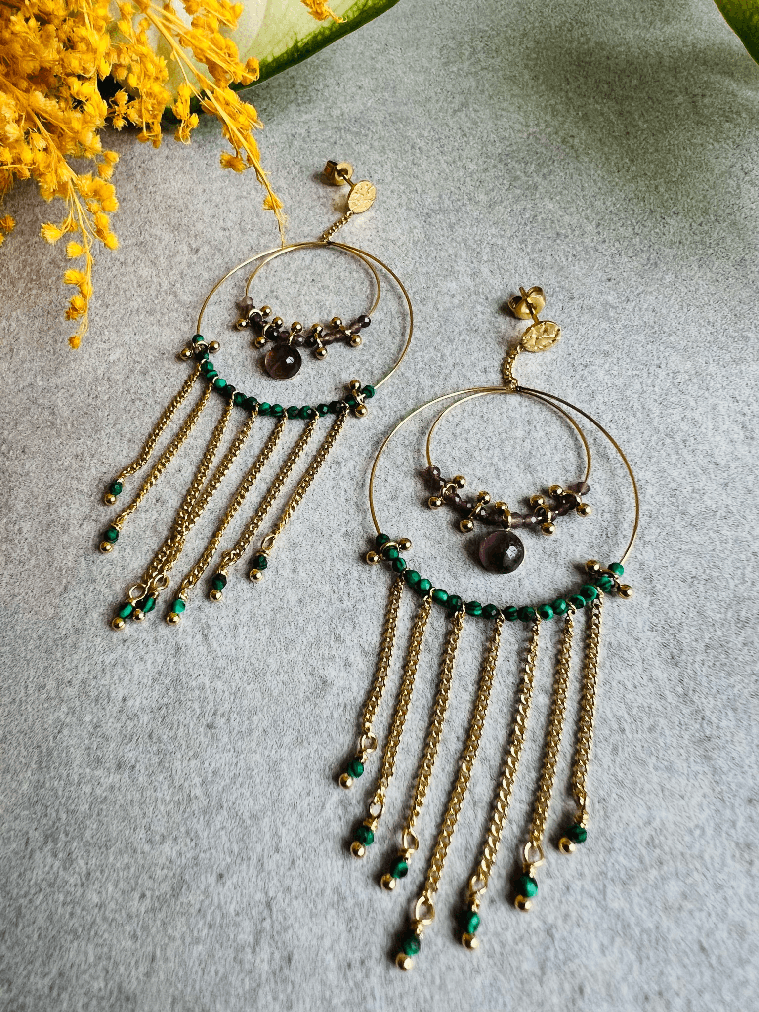 Boucles d’oreilles ANNABELLE perles mauve et vert - Créations Uniques