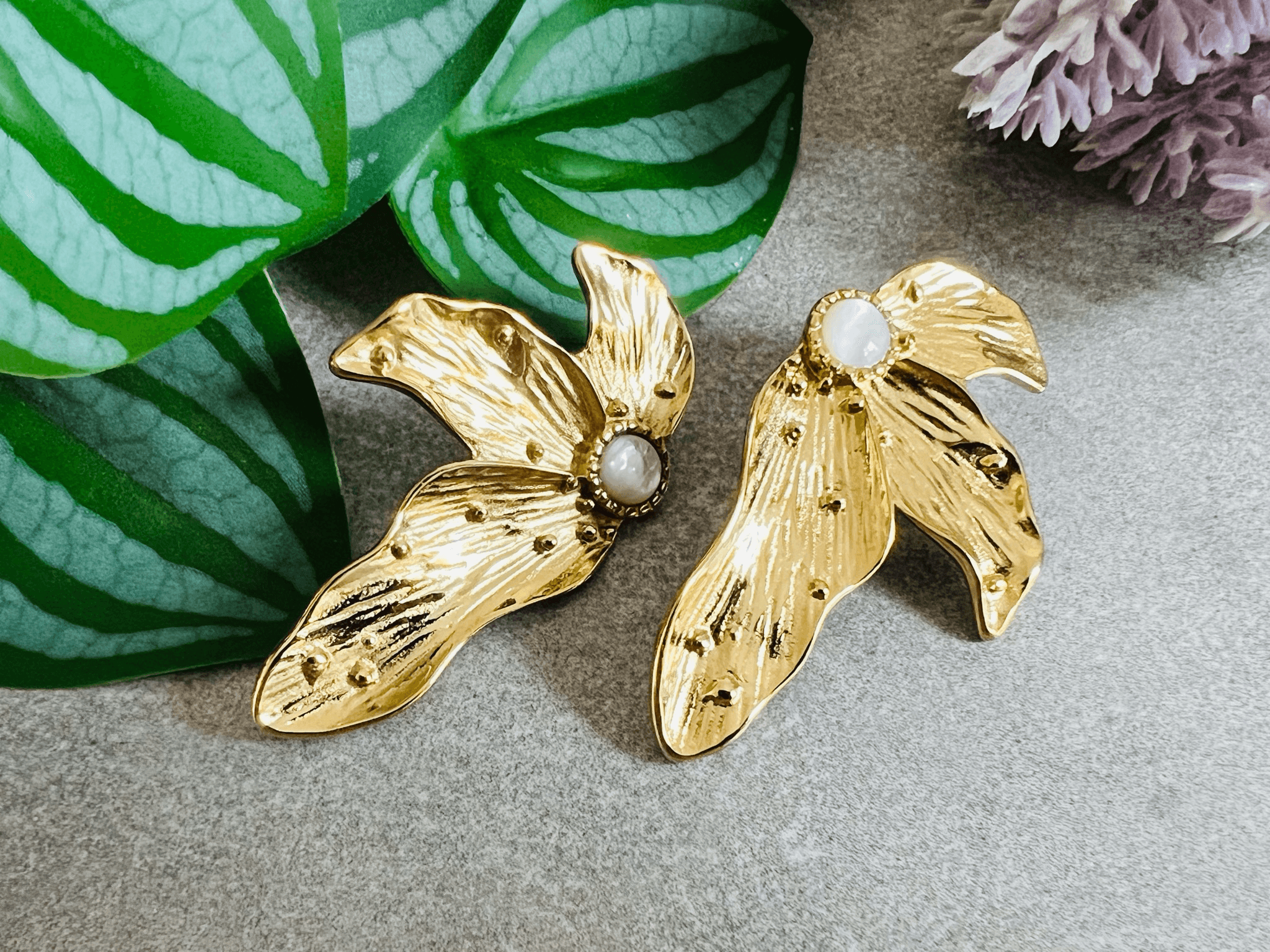 Boucles d’oreilles OLYMPE feuilles chic dorées - Créations Uniques