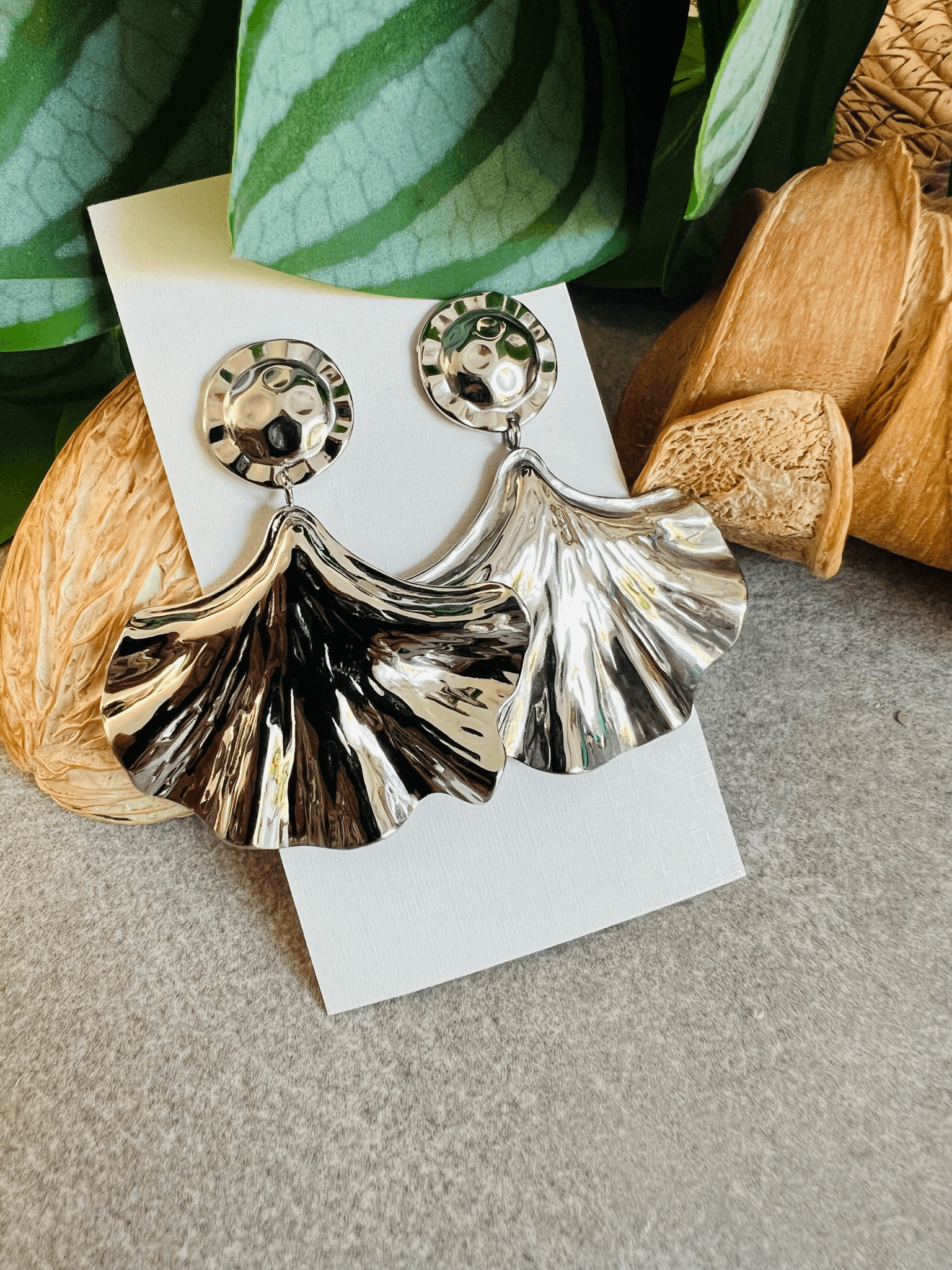 Boucles d’oreilles GRETA feuilles ginkgo argentées - Créations Uniques