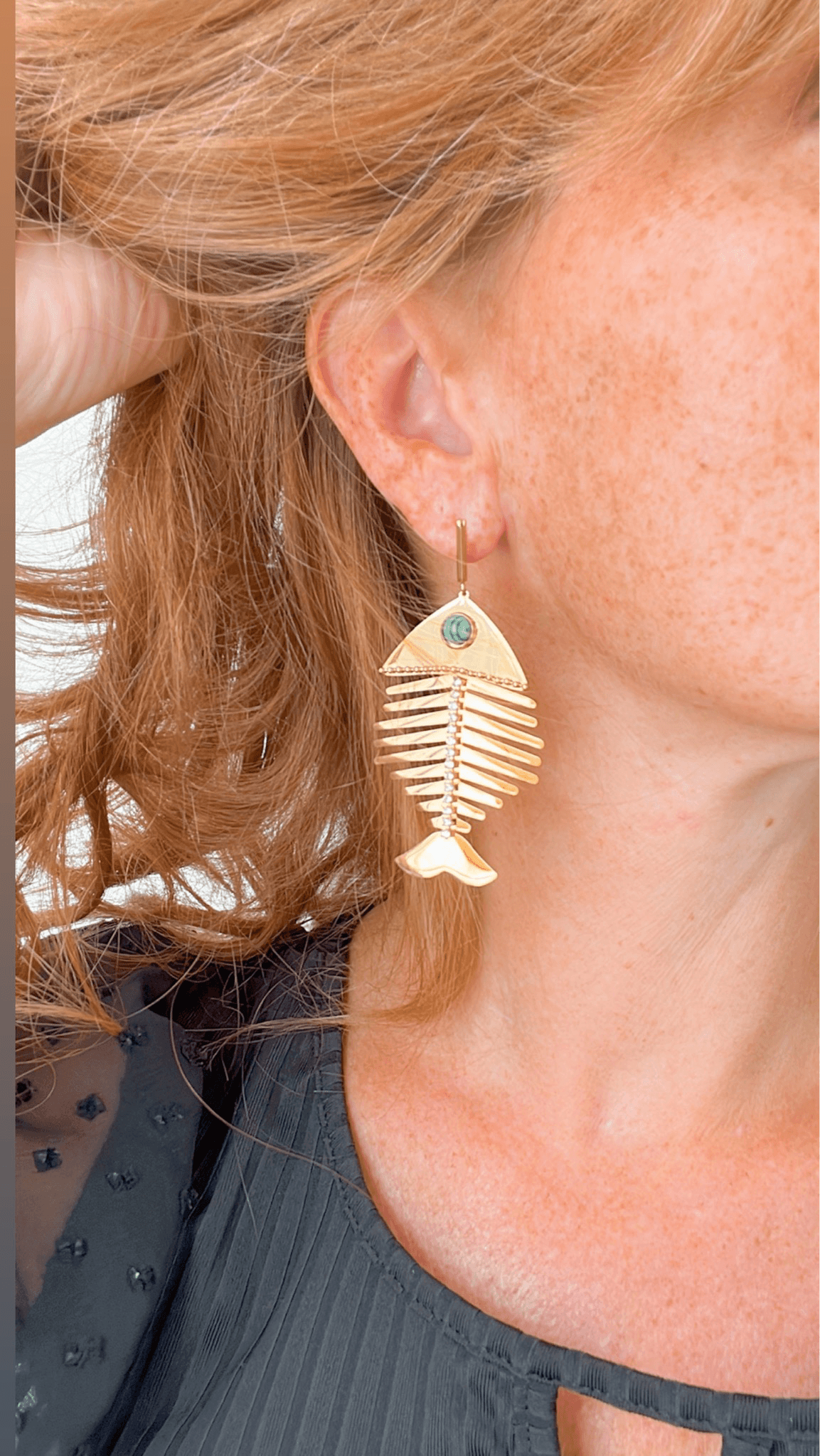 Boucles d’oreilles SOLENE poissons chic et dorés articulés - Créations Uniques