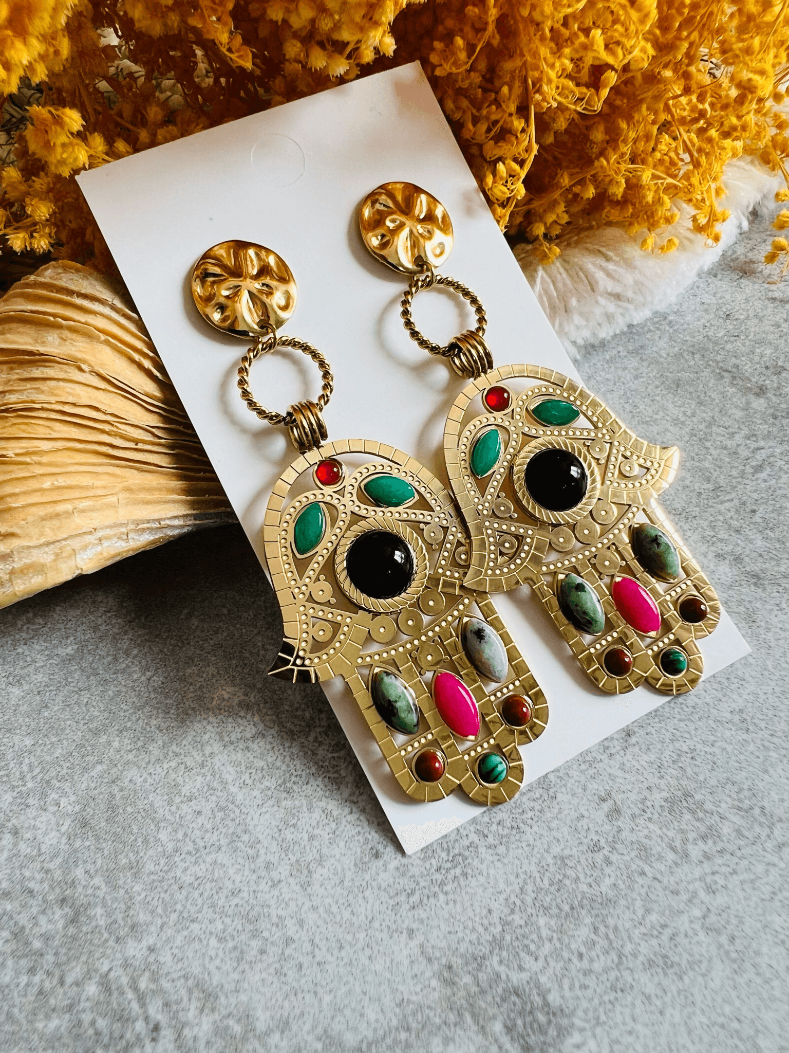 Boucles d’oreilles TALYA main de fatma dorée et touches de couleurs - Créations Uniques