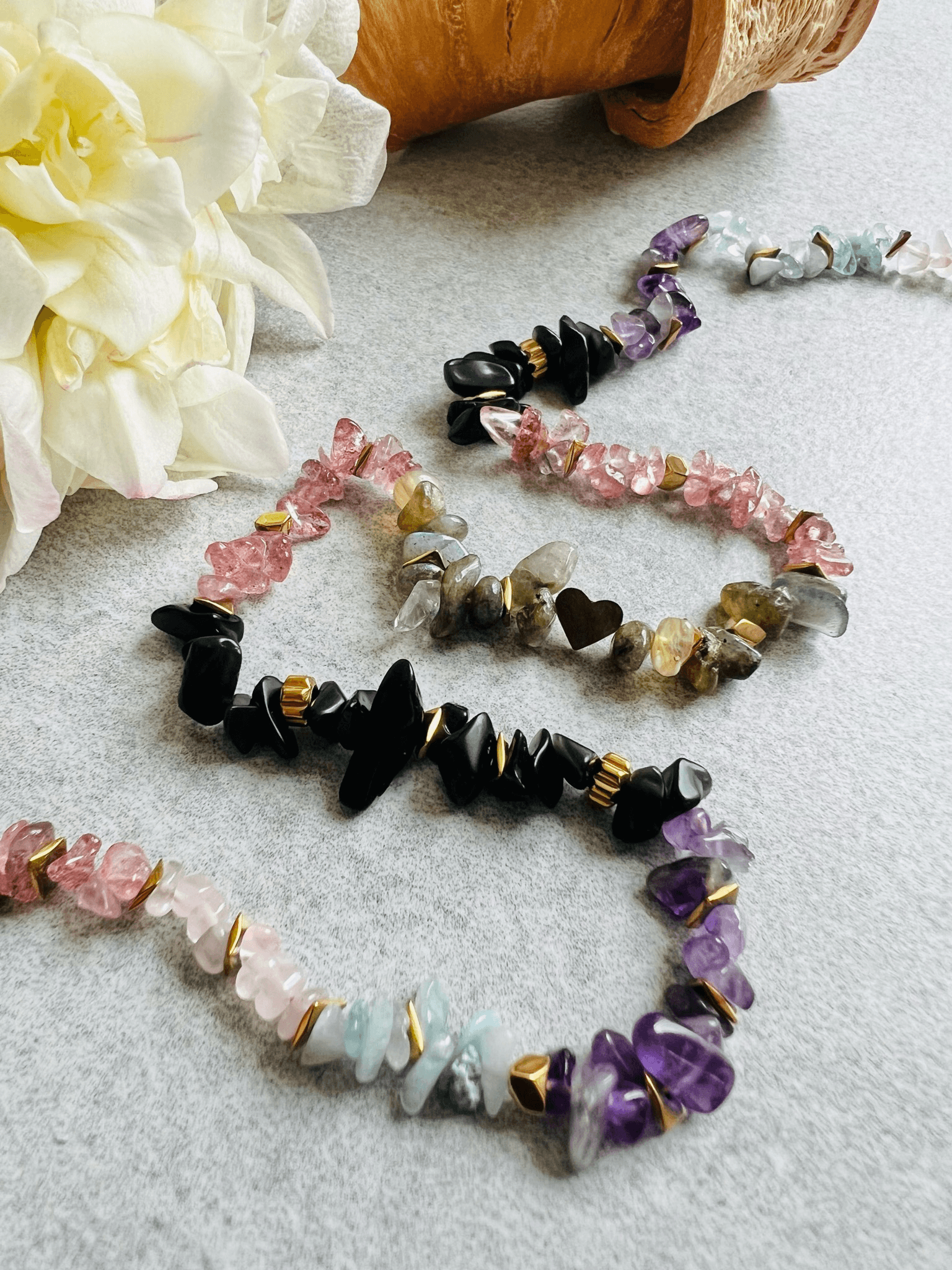 Collier MAEVA ras de cou magnifique, perles irrégulières - Créations Uniques