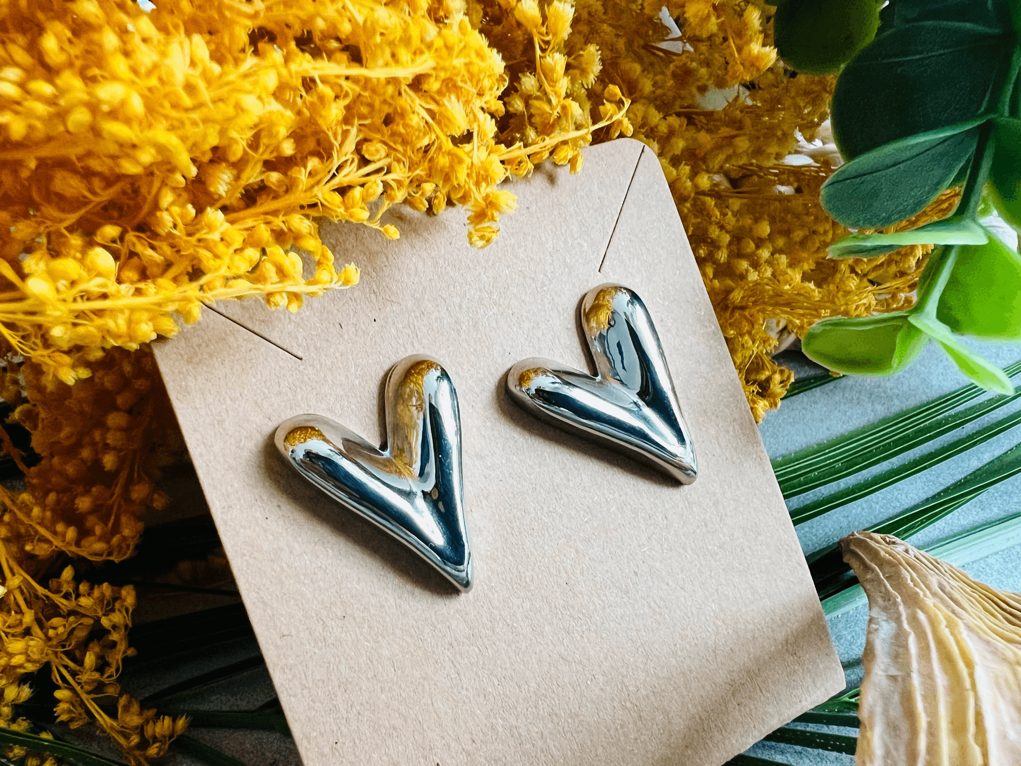 Boucles d’oreilles JAMIE cœurs argentés - Créations Uniques