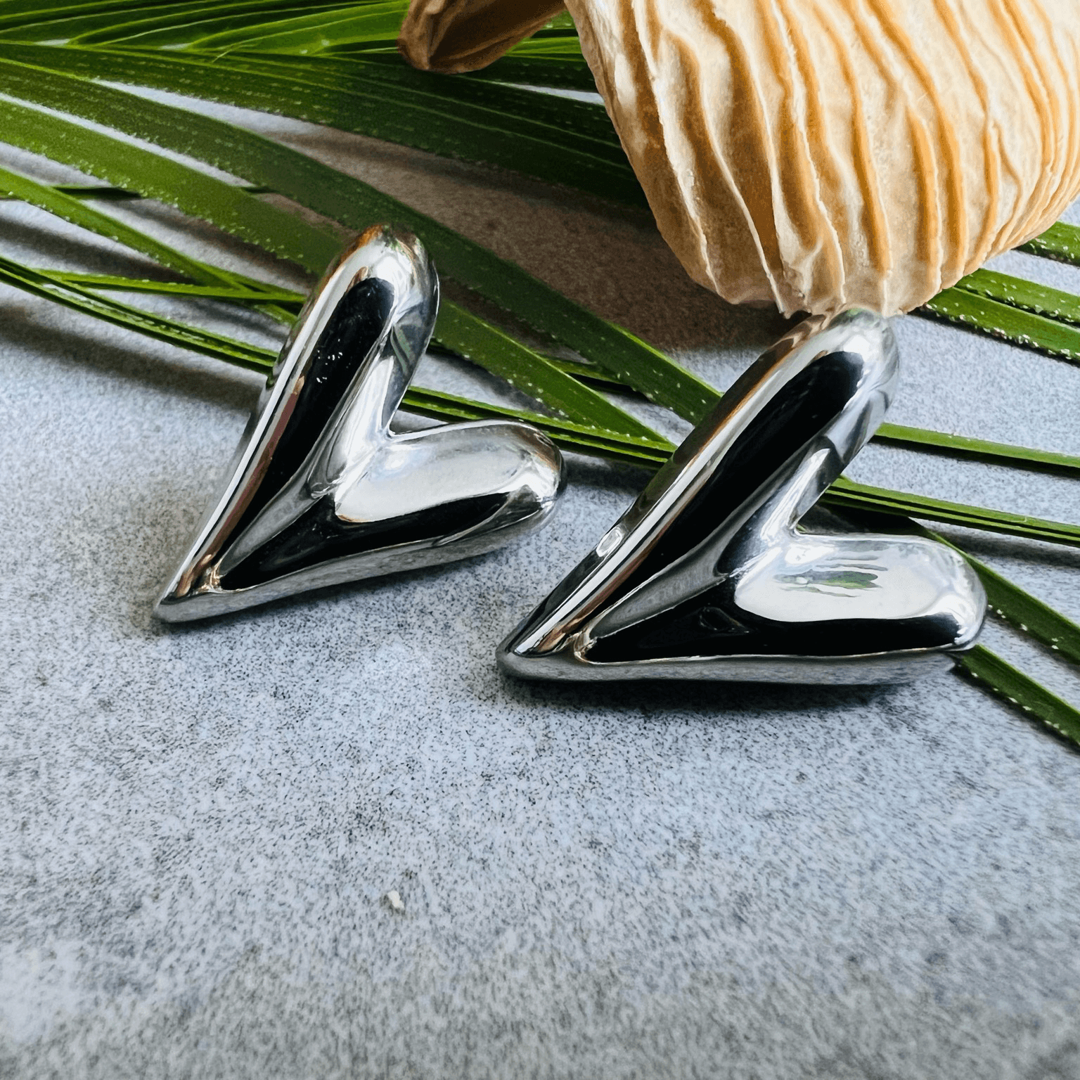 Boucles d’oreilles JAMIE cœurs argentés - Créations Uniques