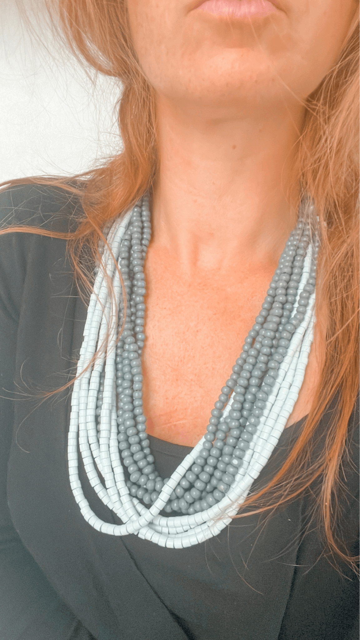 Collier de perles en bois , multirangs HILDA - Créations Uniques