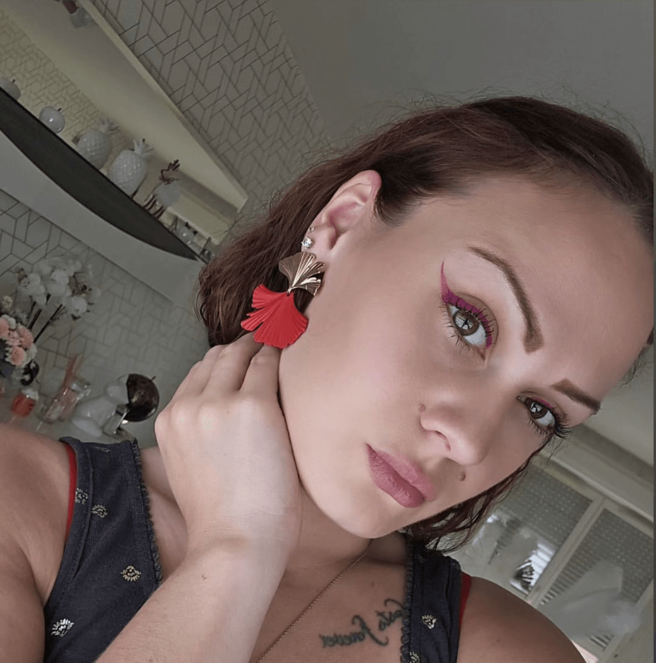 Boucles d’oreilles LALI feuilles Ginkgo rouges et dorées - Créations Uniques