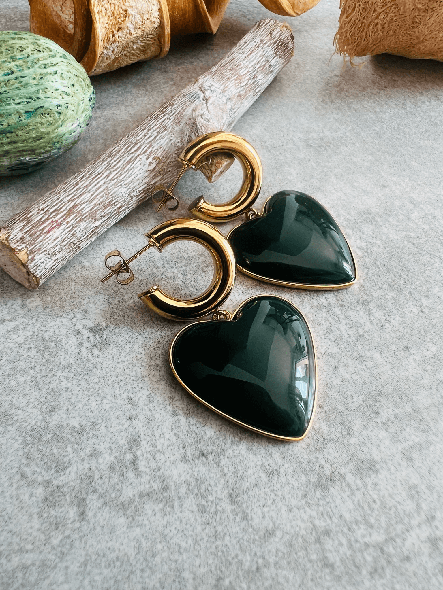 Boucles d’oreilles ADDISON Cœurs verts foncés - Créations Uniques