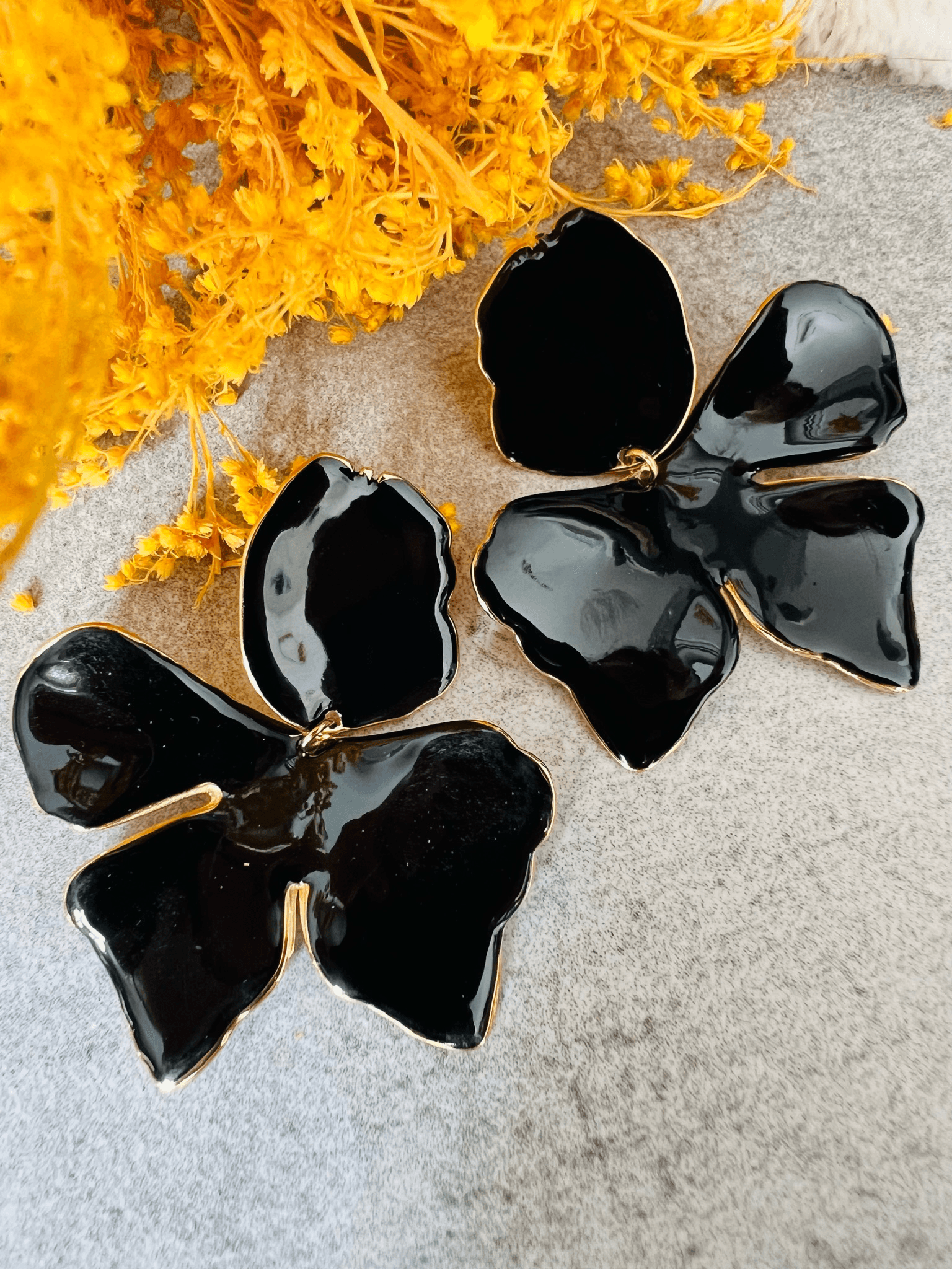 Boucles d’oreilles fleurs noires GEORGINA - Créations Uniques