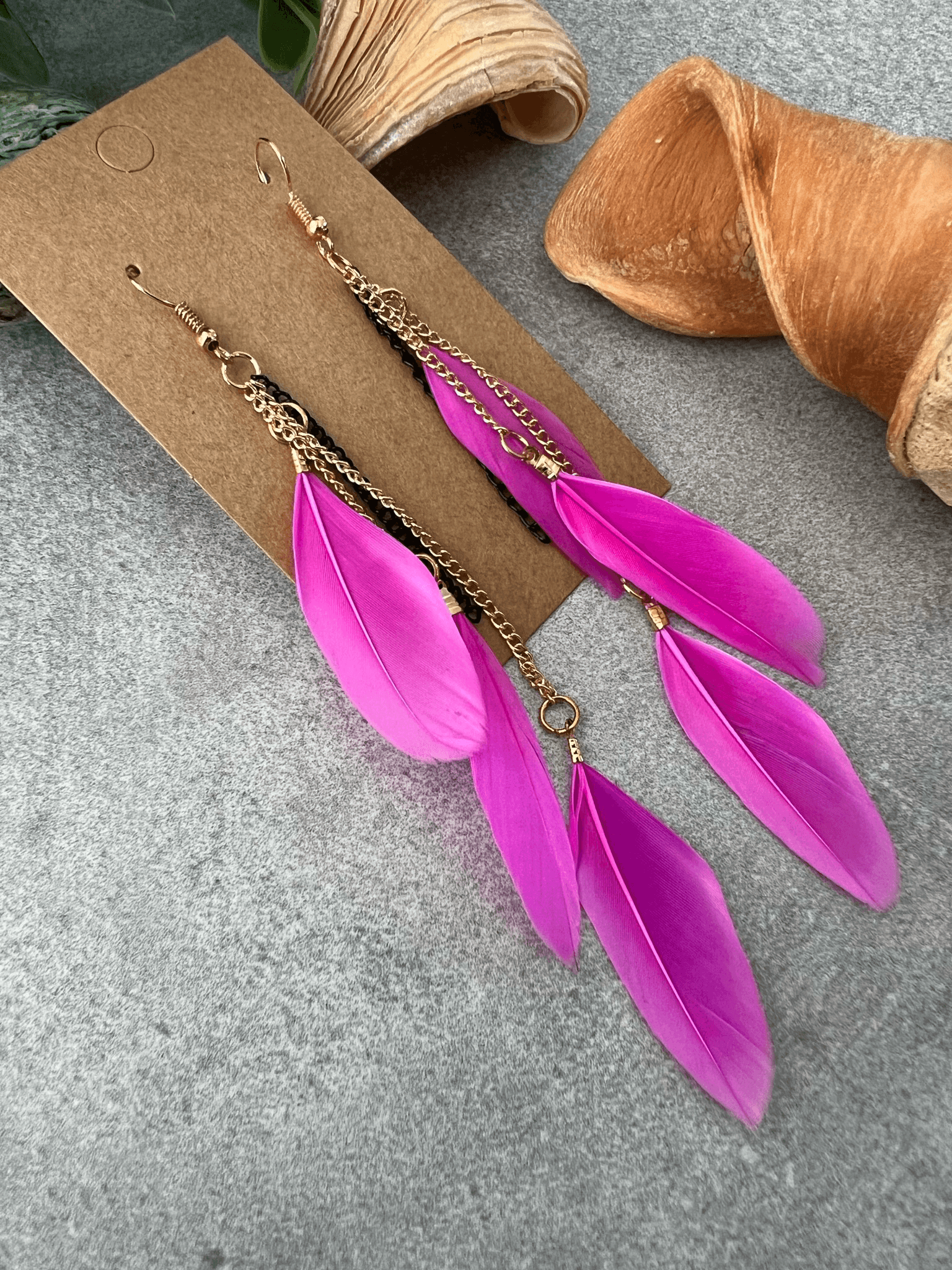 Boucles d’oreilles MARIBETH plumes roses - Créations Uniques