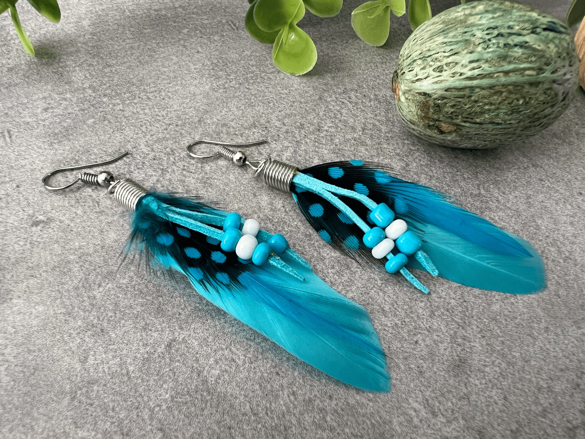 Boucles d’oreilles MANDY plumes bleues - Créations Uniques